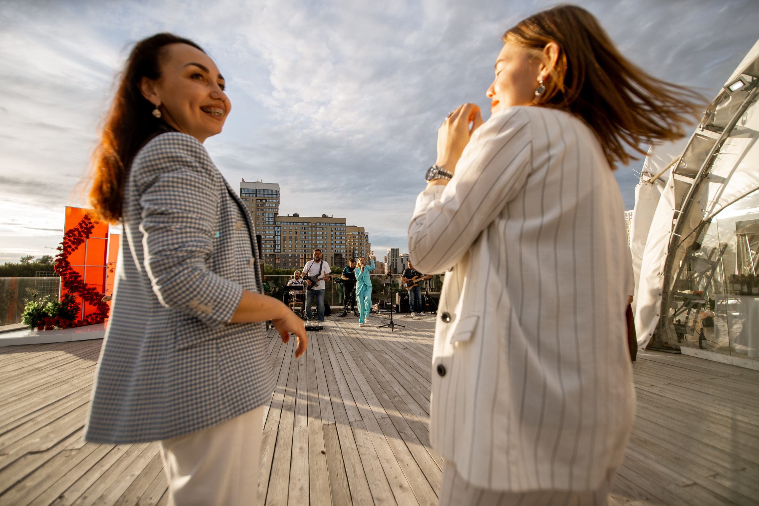 Выпускной ТГУ. Своя Набережная. Фотограф Антон Никандров
