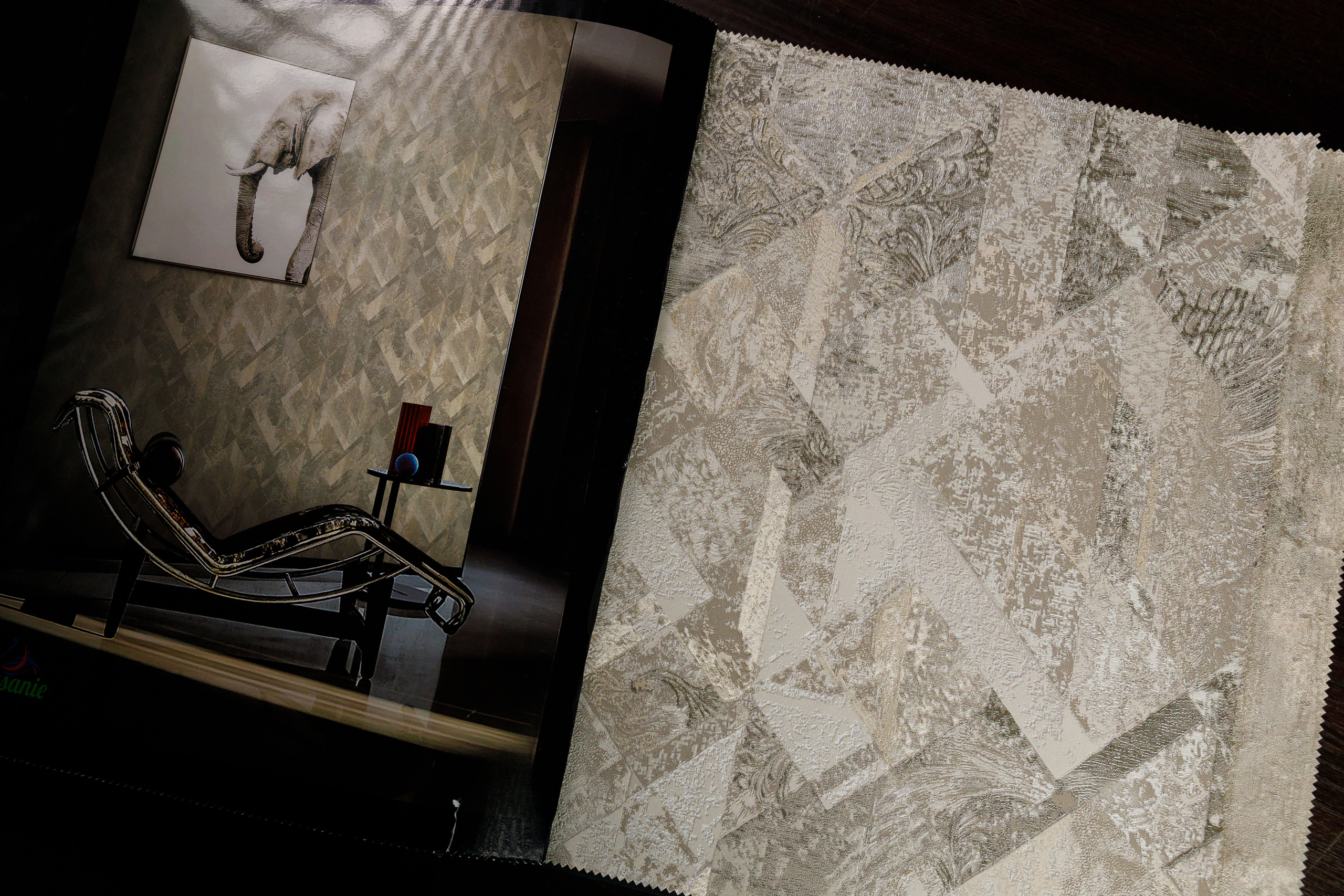 Салон декора «Renome». Коллекция обоев. Фотограф Антон Никандров