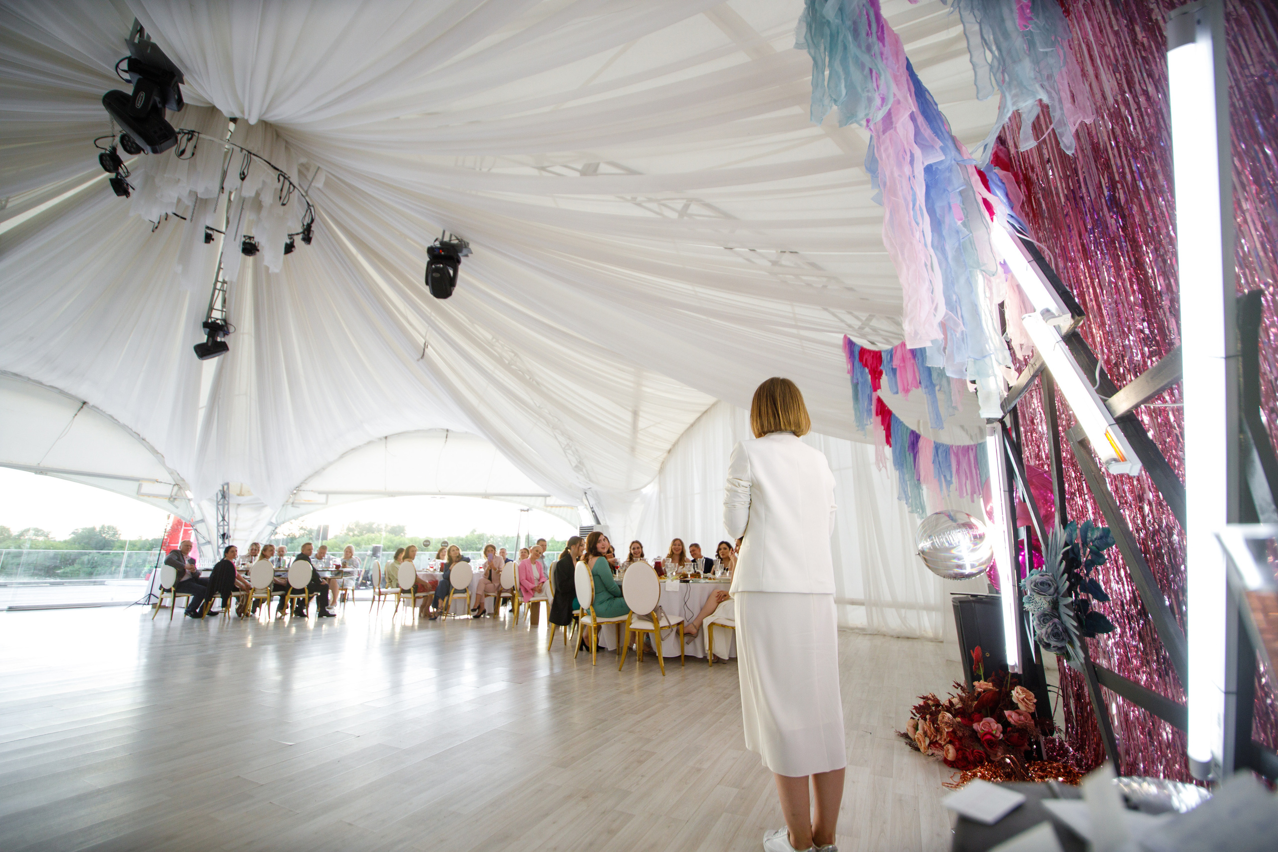 Выпускной ТГУ. Своя Набережная. Фотограф Антон Никандров