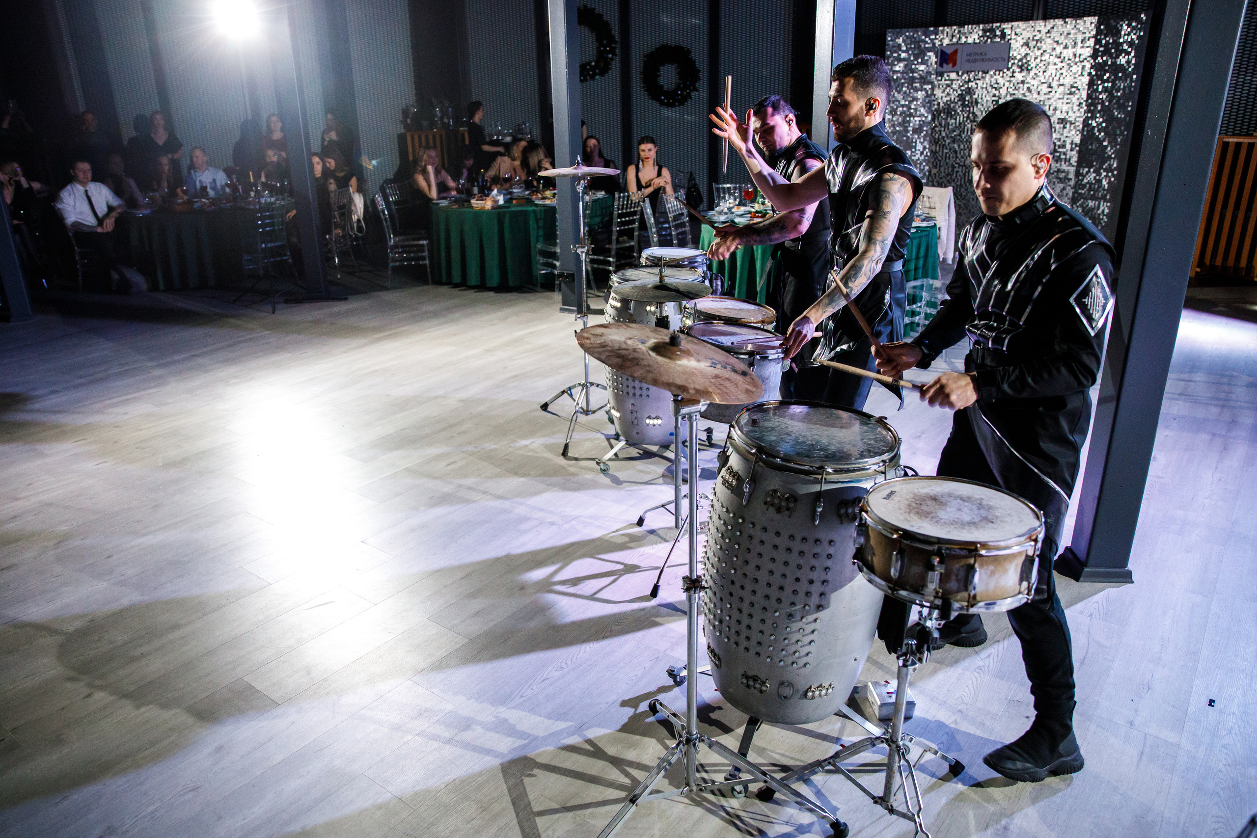 Метрика Недвижимость. Фотограф Антон Никандров