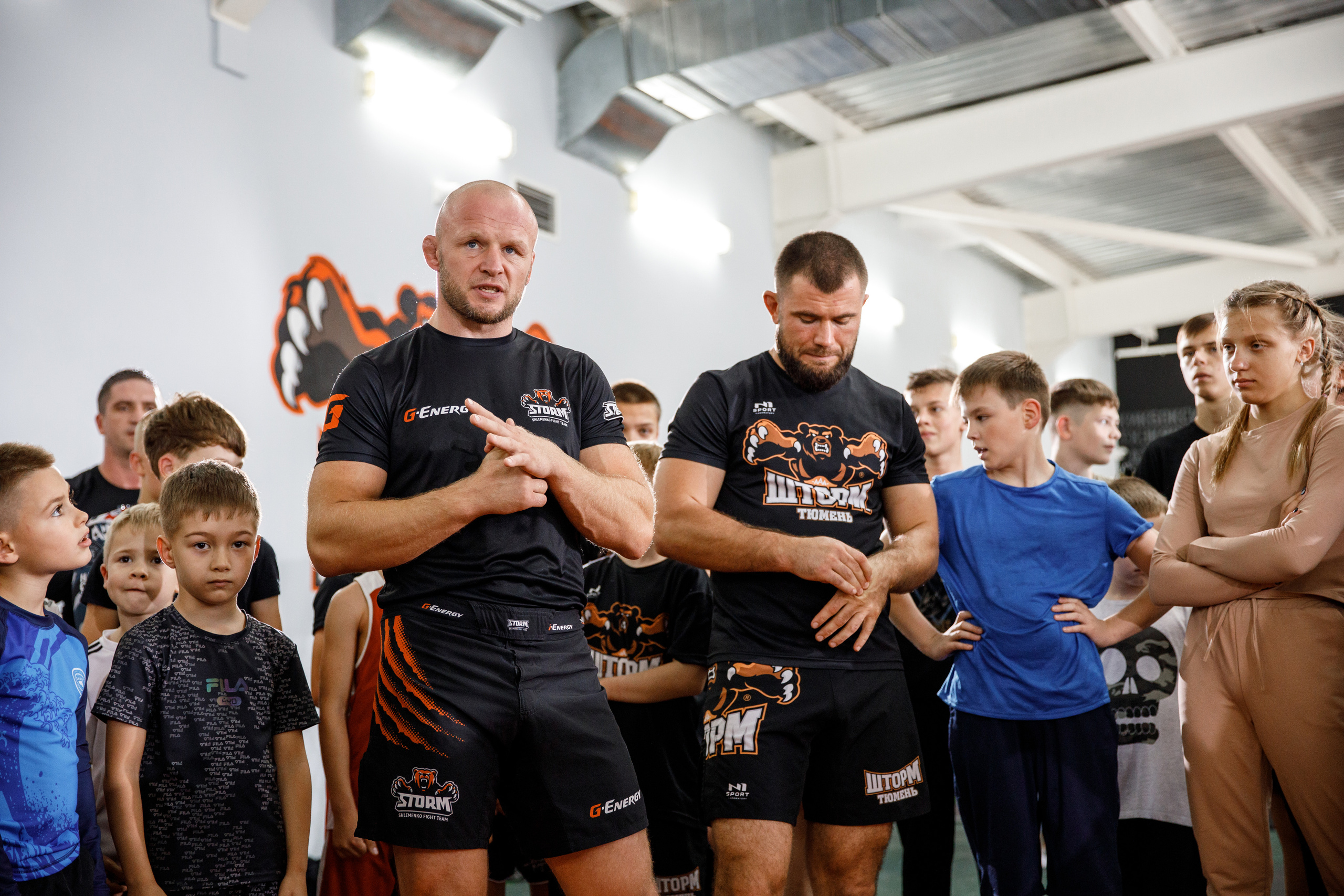 Шторм. Открытие филиала школы единоборств А. Шлеменко в Тюмени. Фотограф Антон Никандров