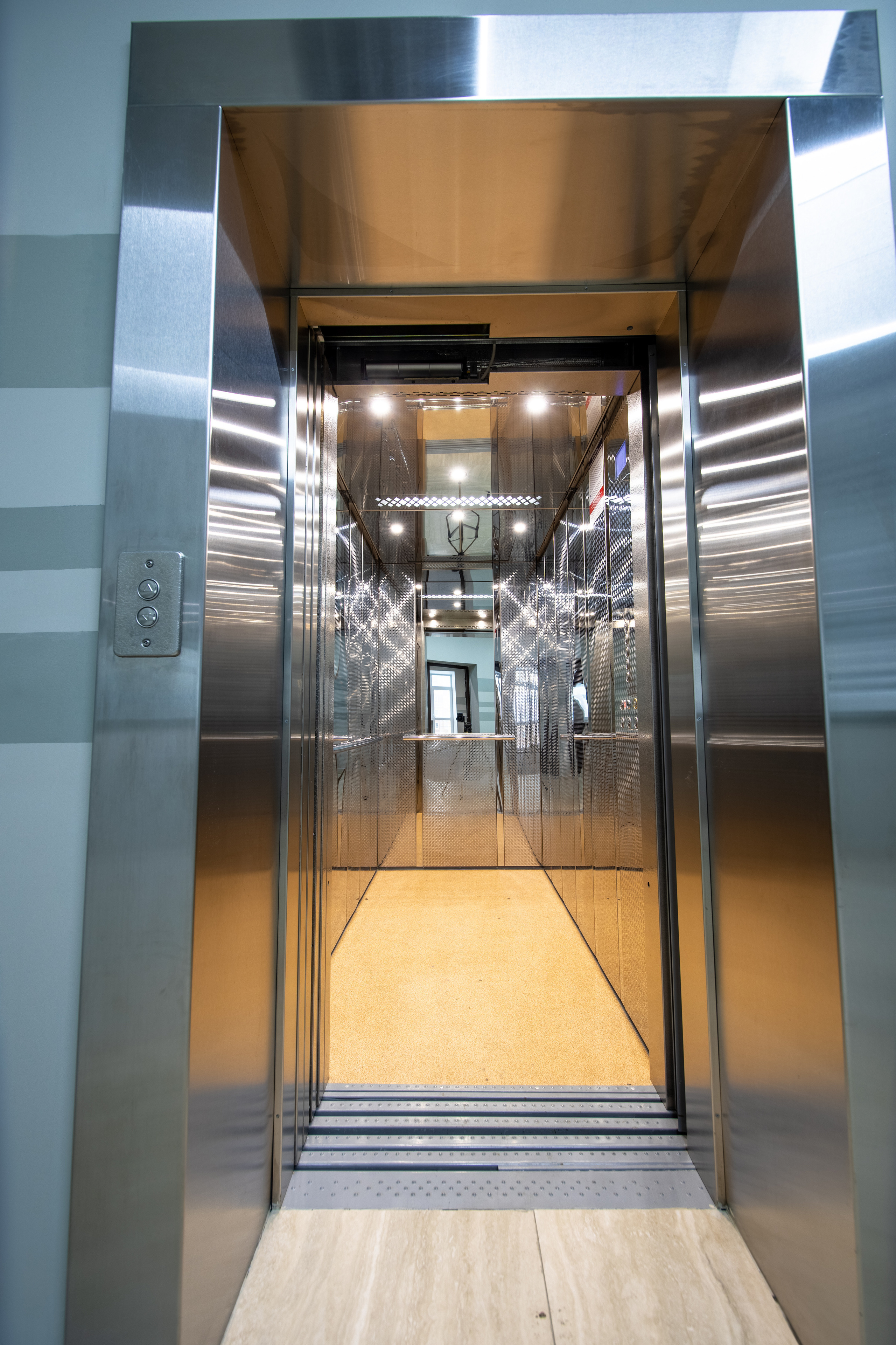 Гостиница «Атриа». Фотограф Антон Никандров