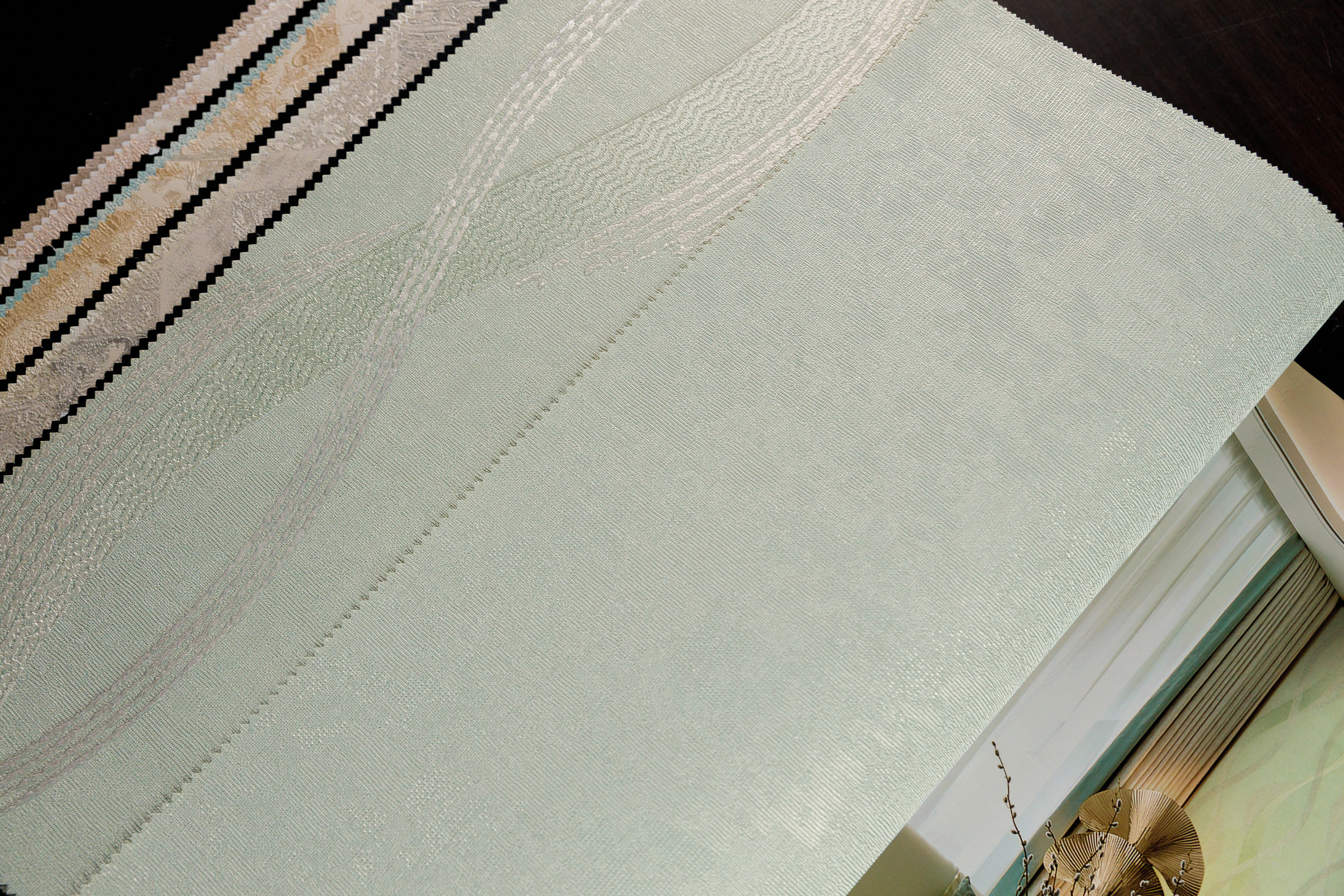 Салон декора «Renome». Коллекция обоев. Фотограф Антон Никандров