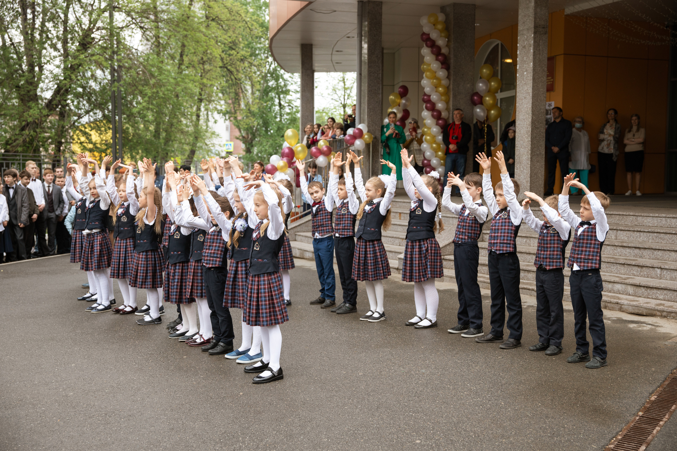 Последний звонок. Фотограф Антон Никандров