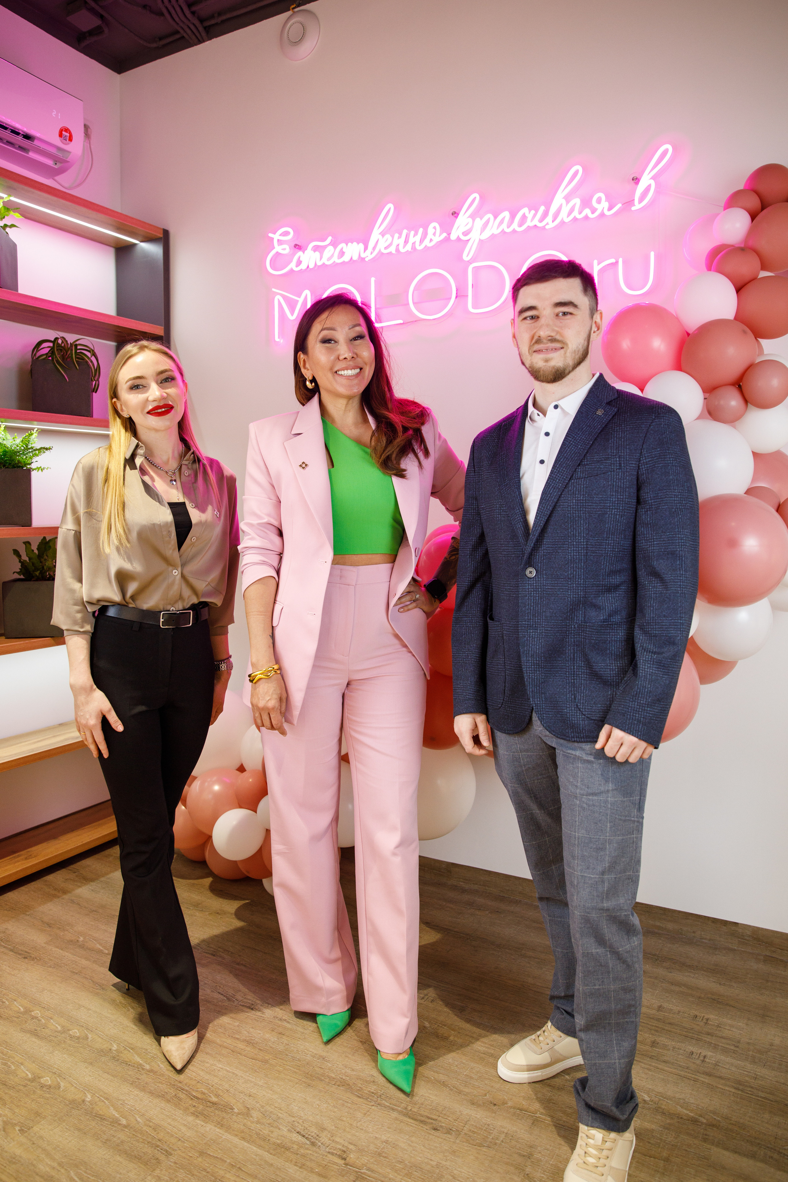 MOLODO. Открытие салона красоты. Фотограф Антон Никандров