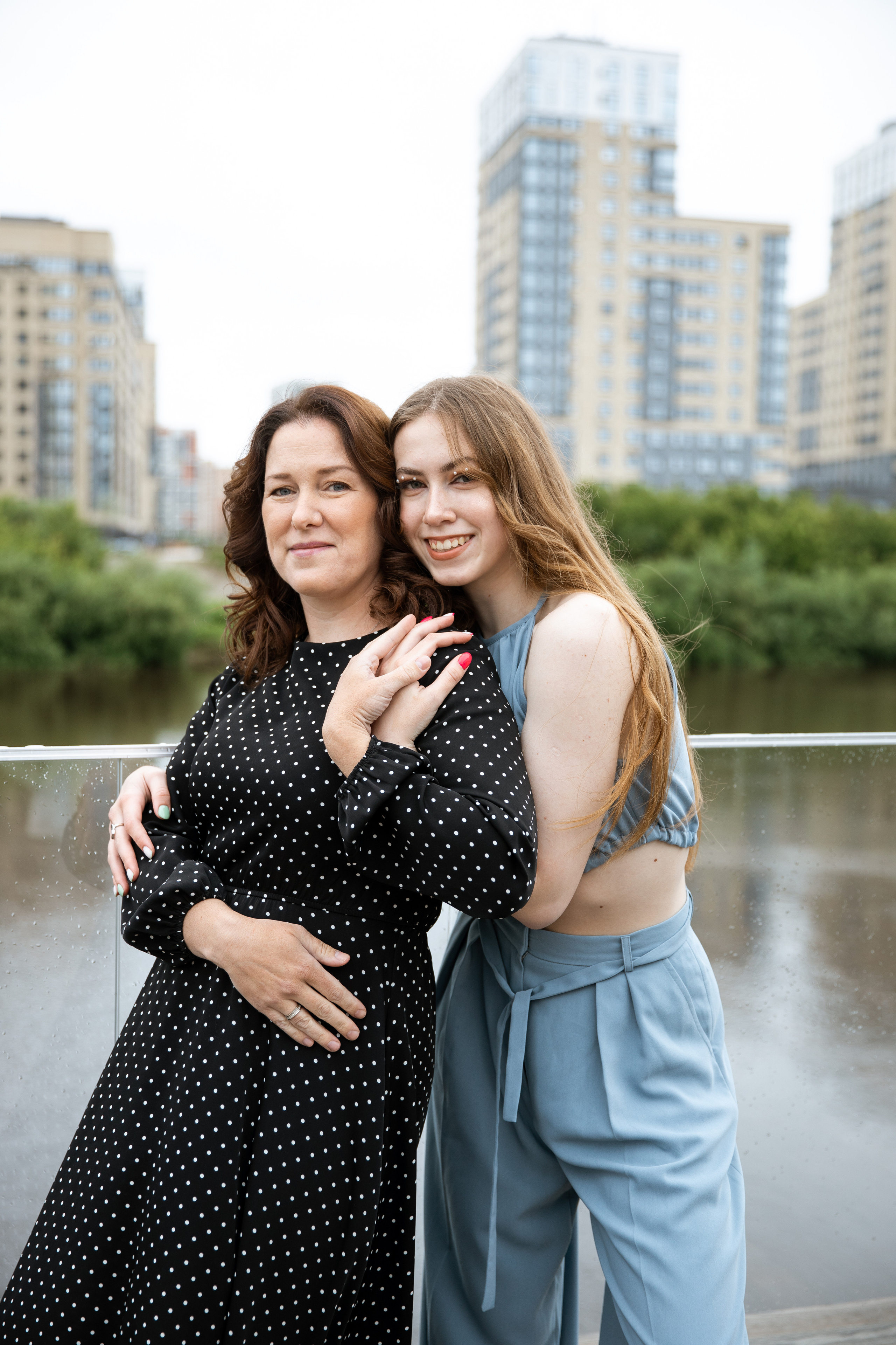 Выпускной. Своя набережная. Фотограф Антон Никандров