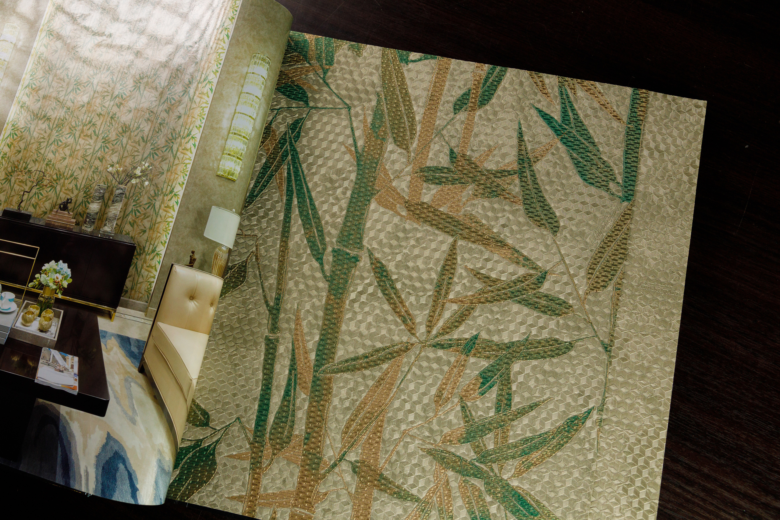 Салон декора «Renome». Коллекция обоев. Фотограф Антон Никандров