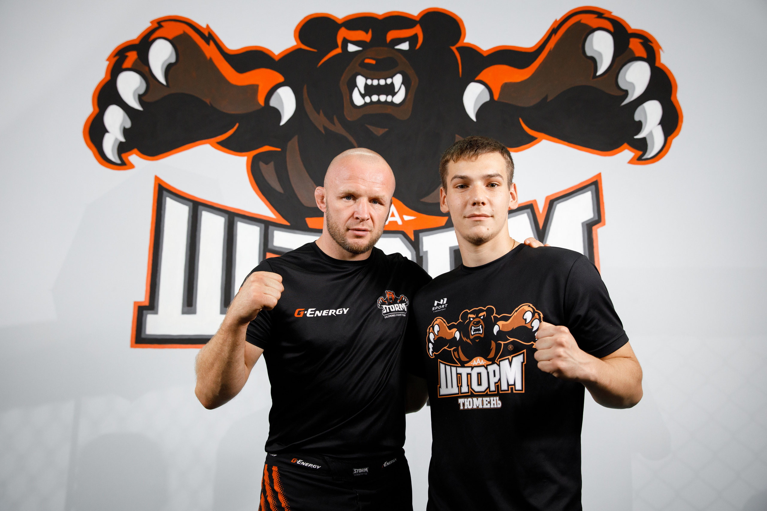 Шторм. Открытие филиала школы единоборств А. Шлеменко в Тюмени. Фотограф Антон Никандров