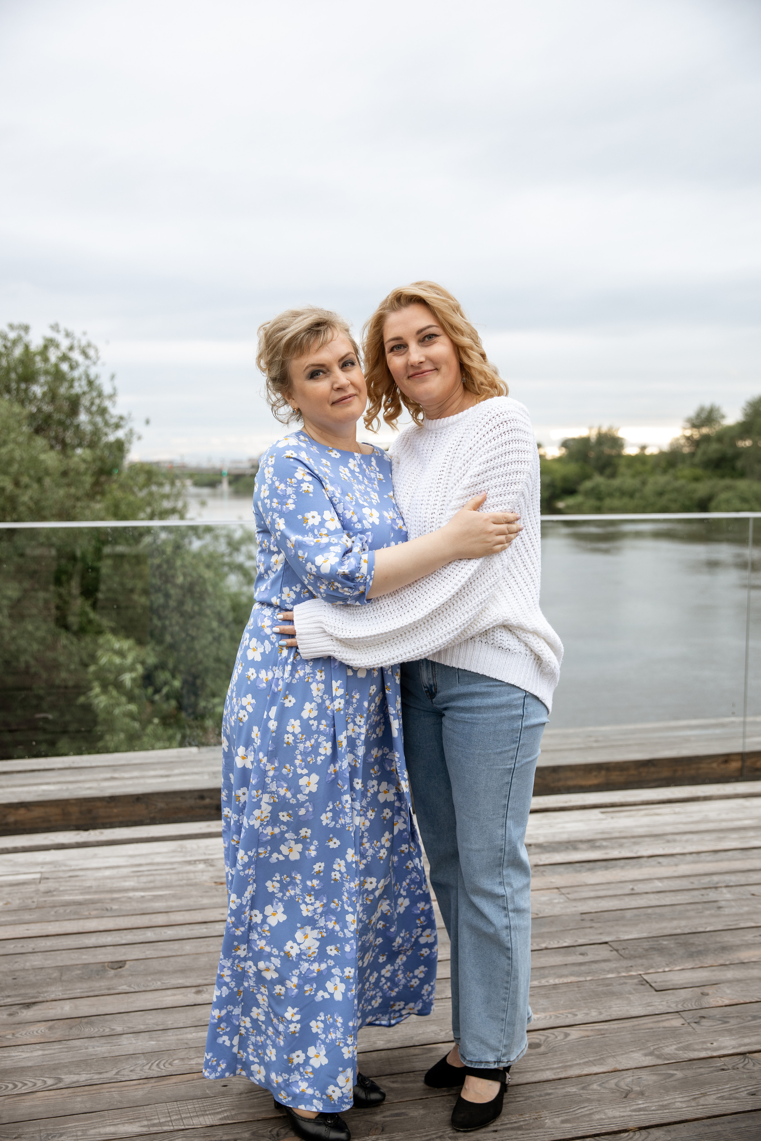 Выпускной. Своя набережная. Фотограф Антон Никандров