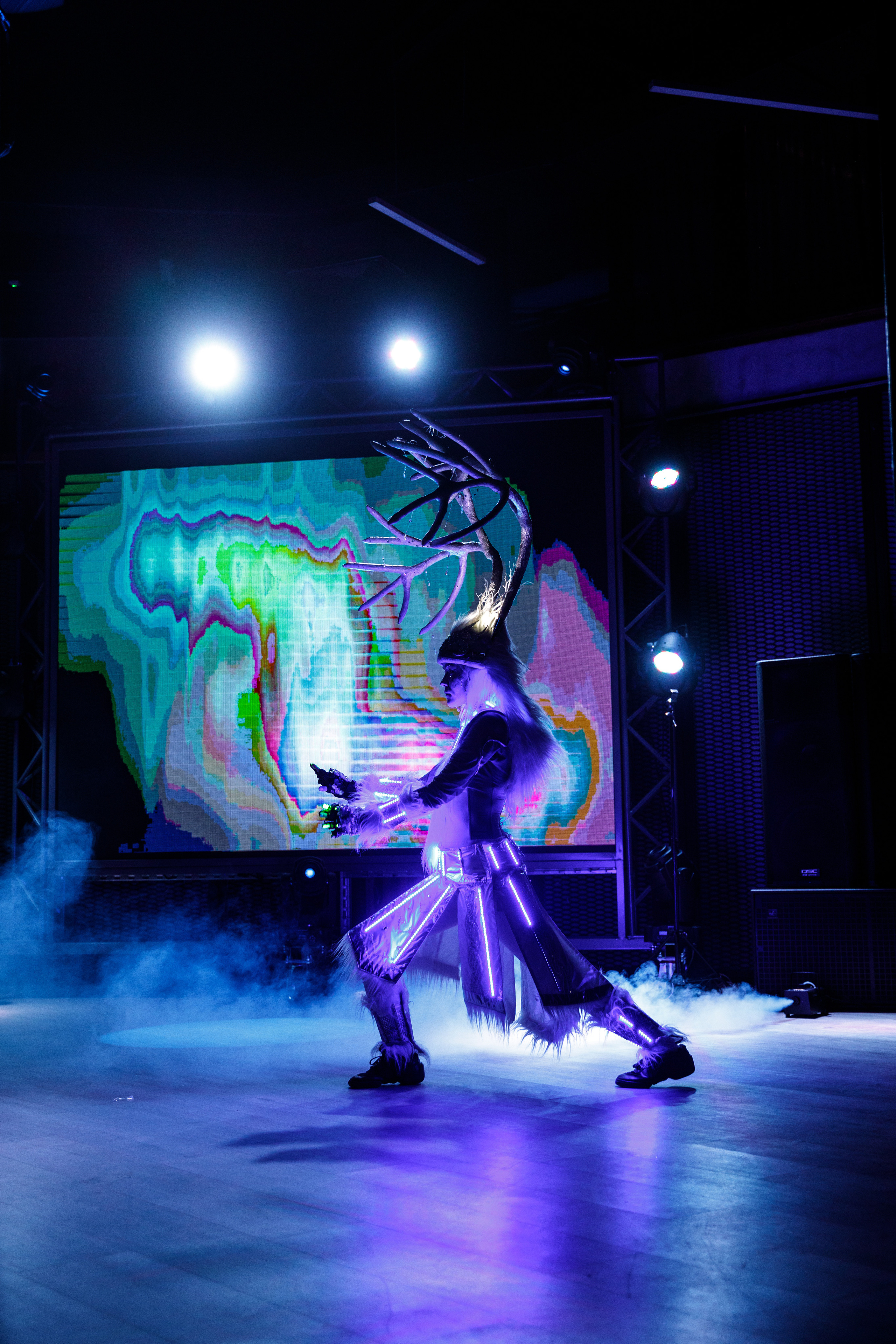 Метрика Недвижимость. Фотограф Антон Никандров