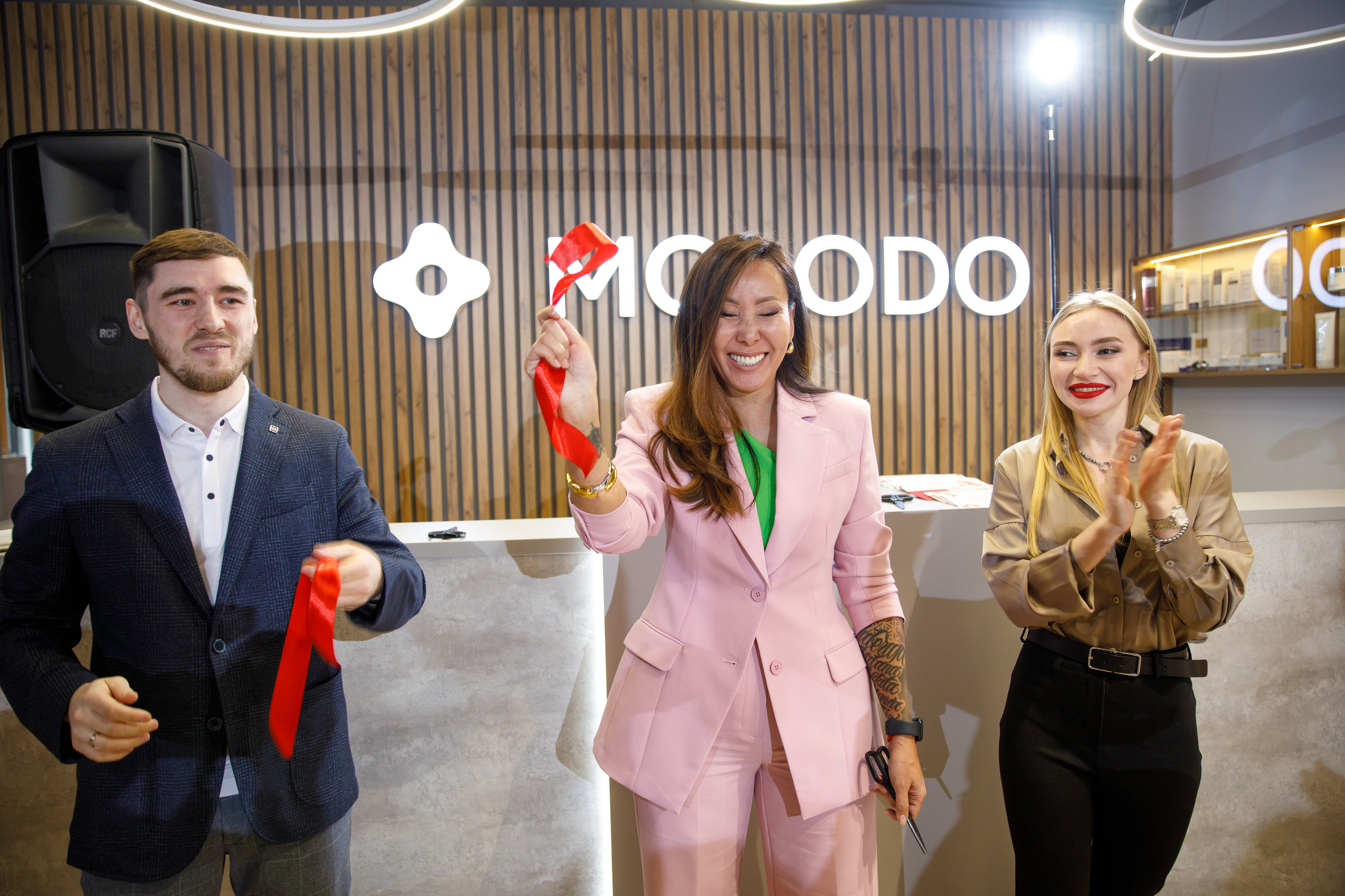 MOLODO. Открытие салона красоты. Фотограф Антон Никандров