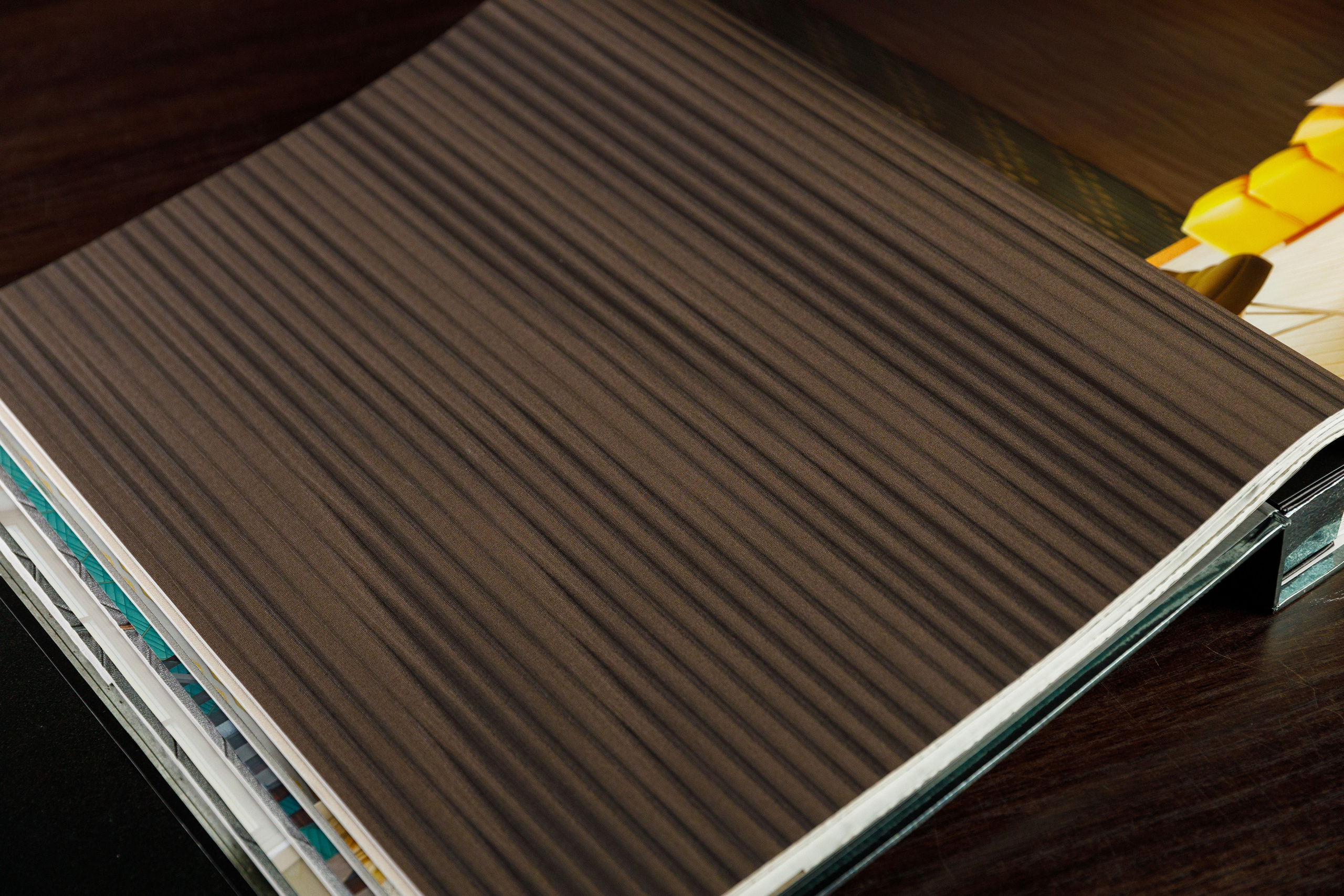 Салон декора «Renome». Коллекция обоев. Фотограф Антон Никандров