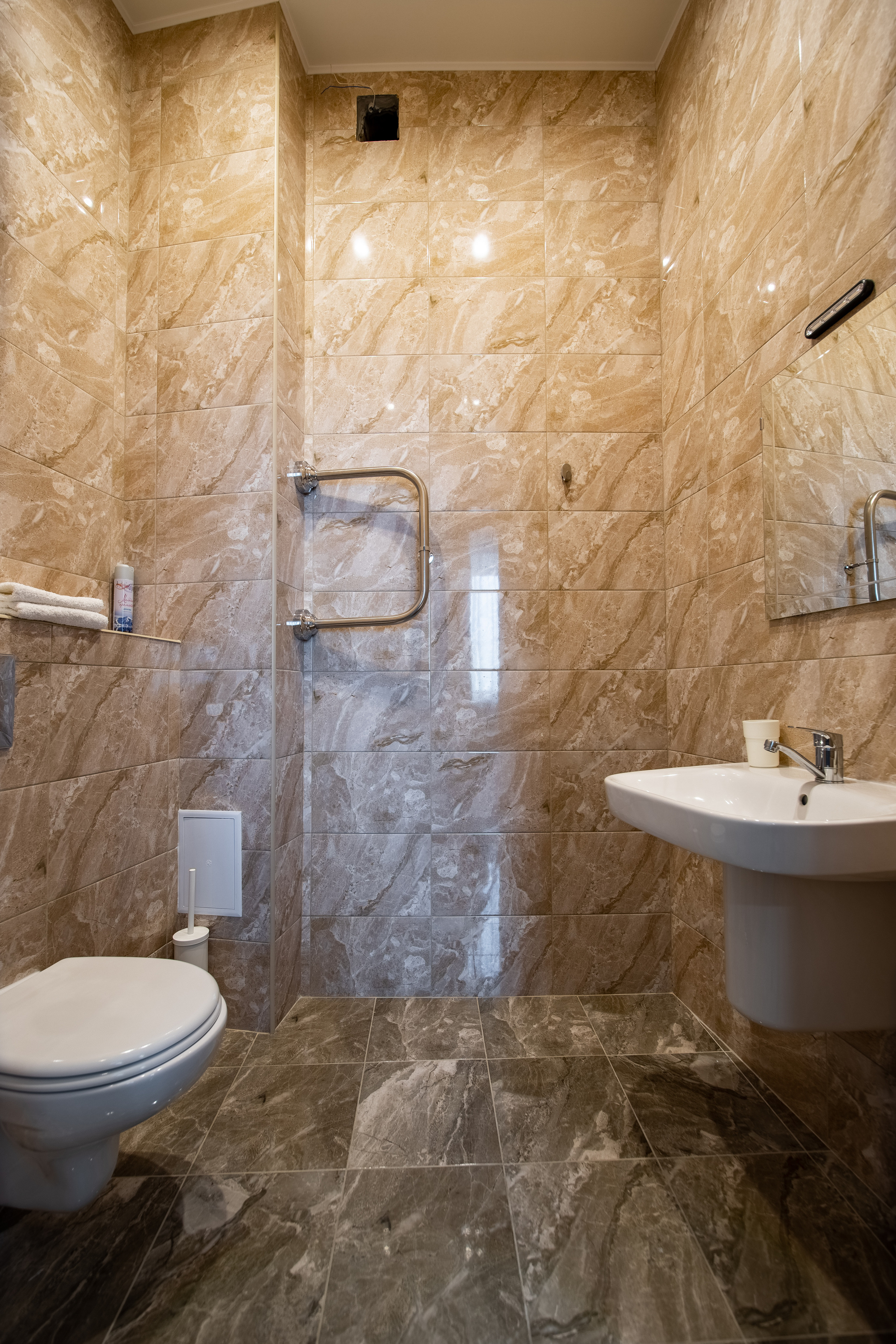 Гостиница «Атриа». Фотограф Антон Никандров