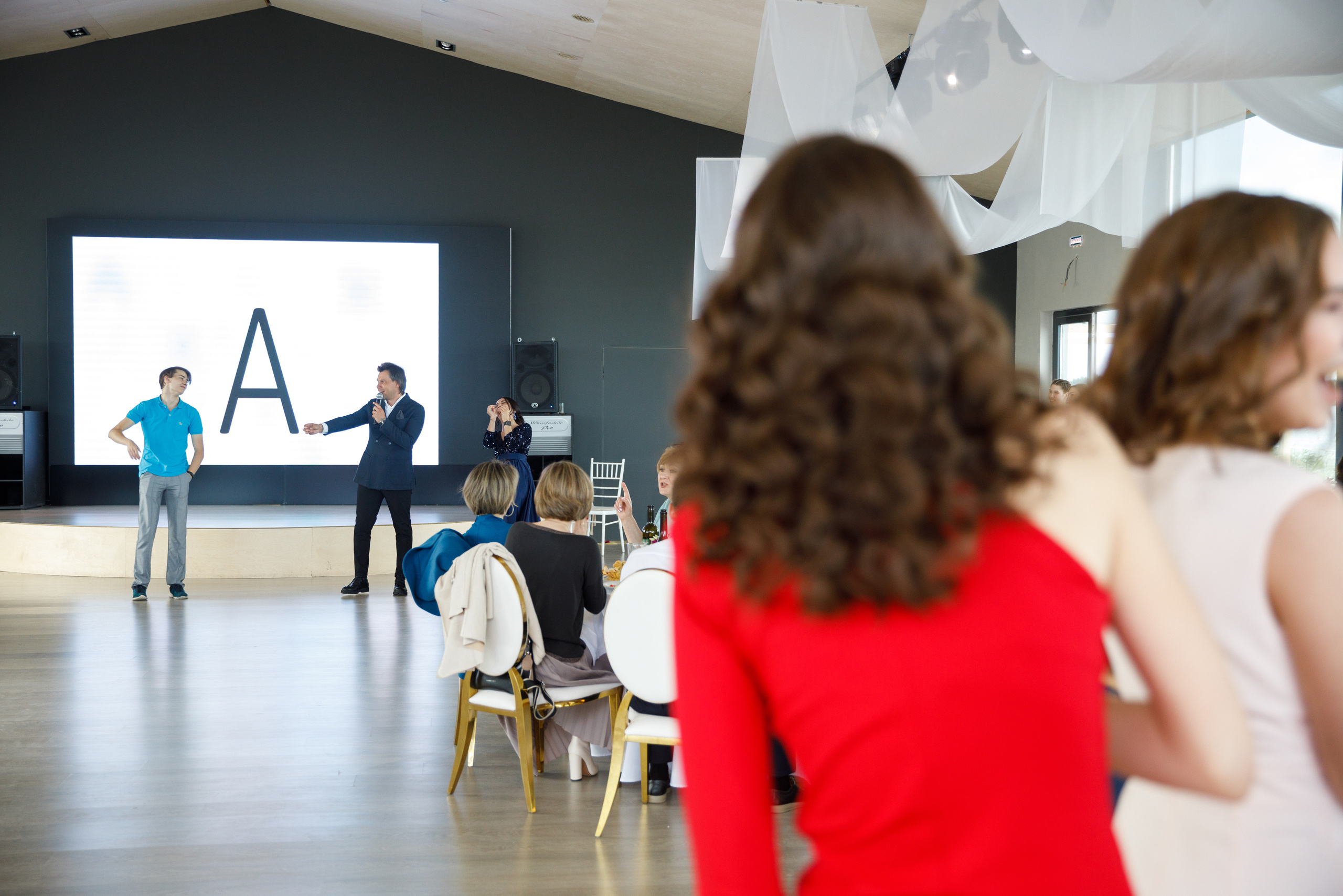 Выпускной в Островском. Фотограф Антон Никандров