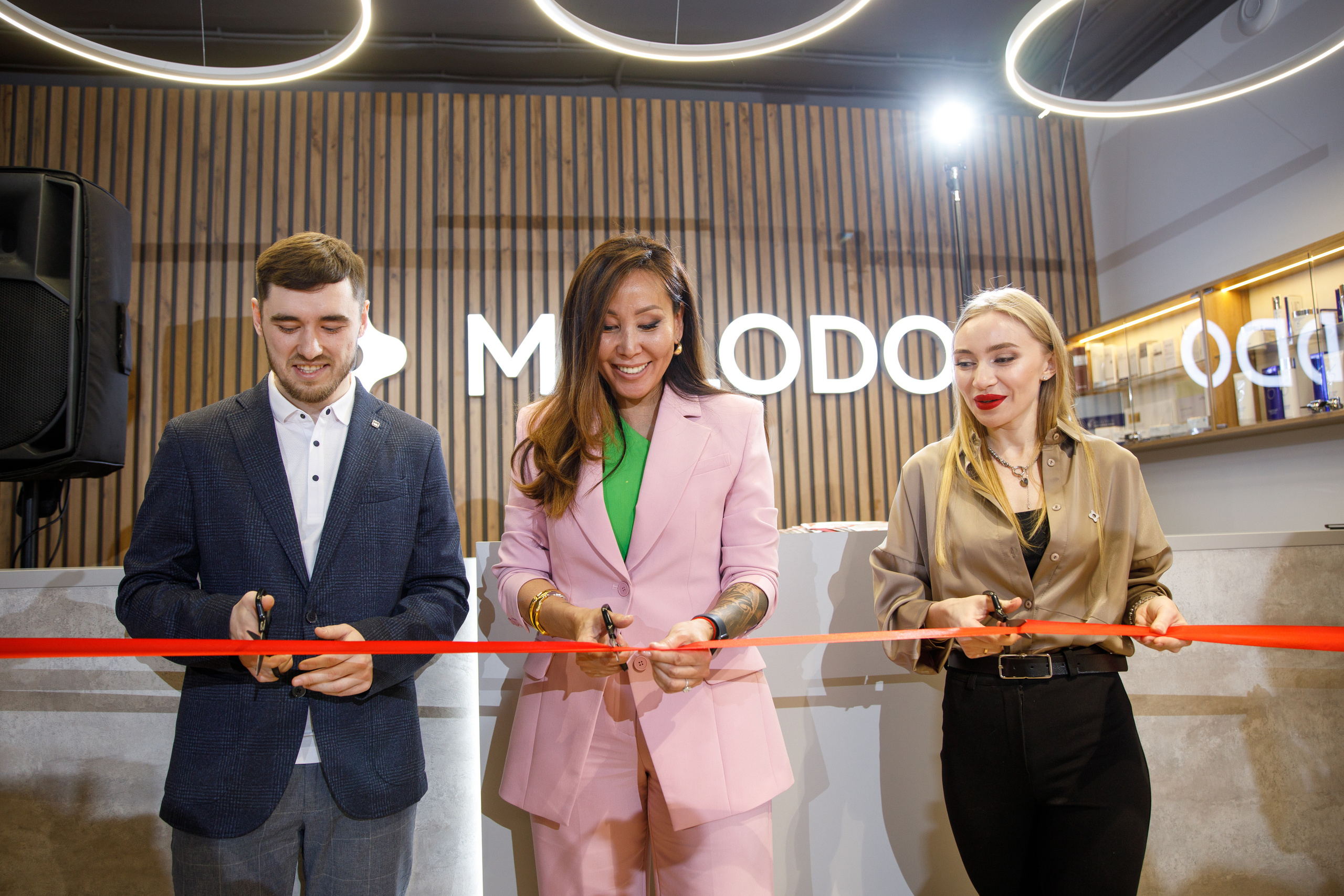 MOLODO. Открытие салона красоты. Фотограф Антон Никандров