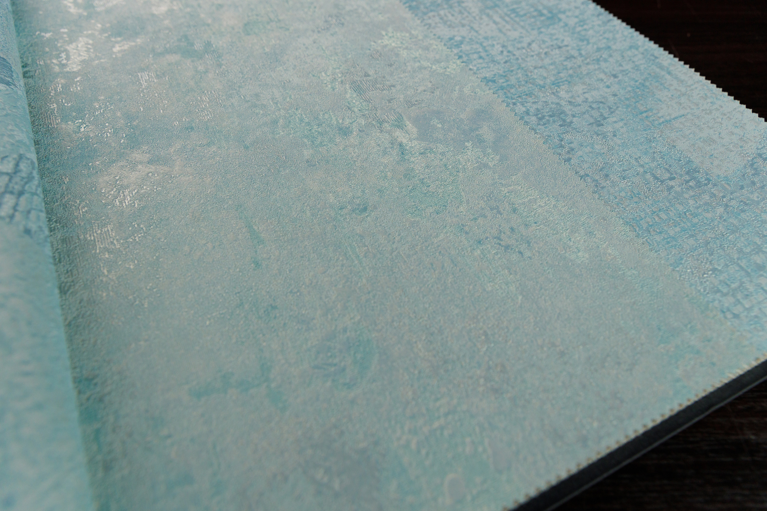 Салон декора «Renome». Коллекция обоев. Фотограф Антон Никандров