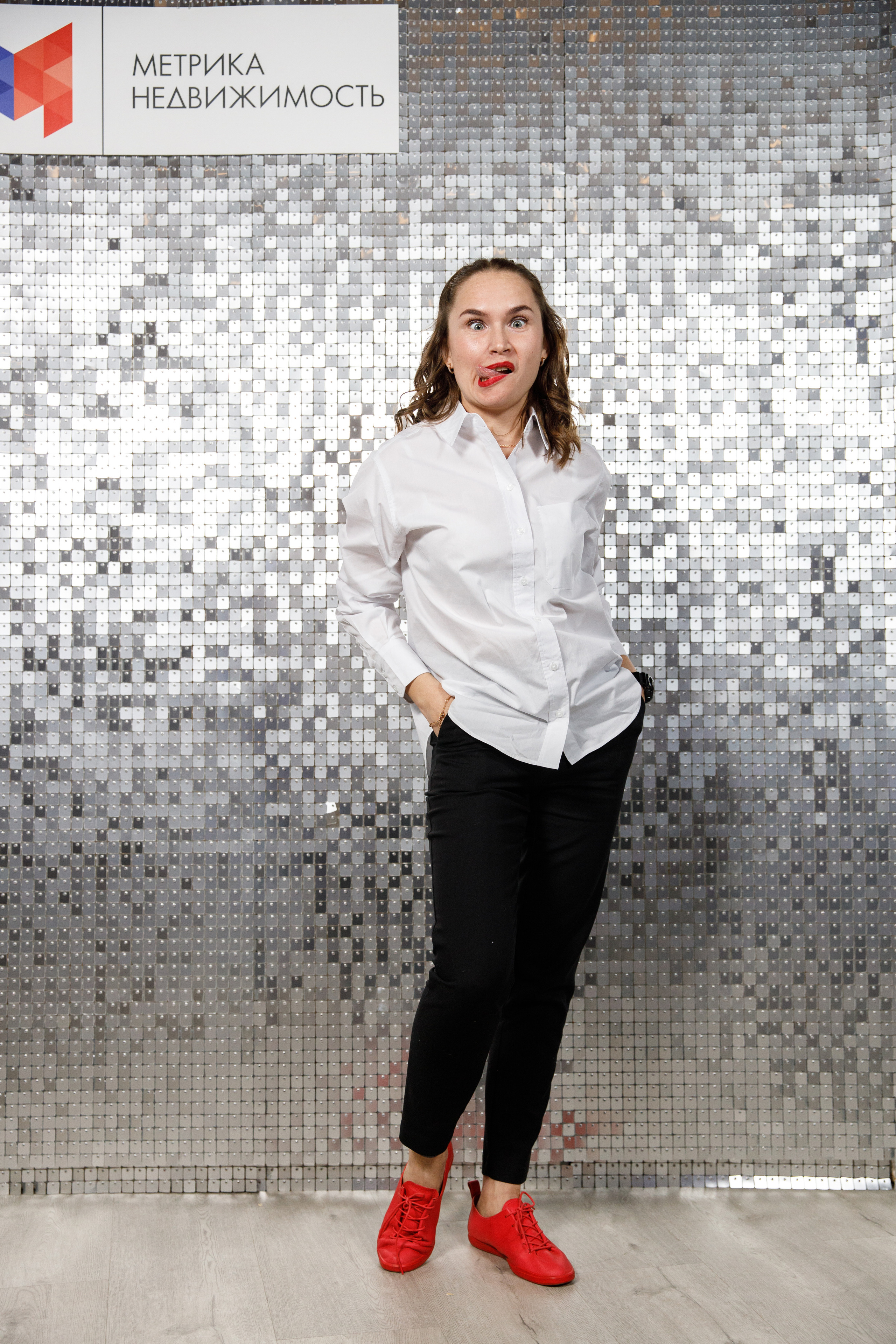 Метрика Недвижимость. Фотограф Антон Никандров