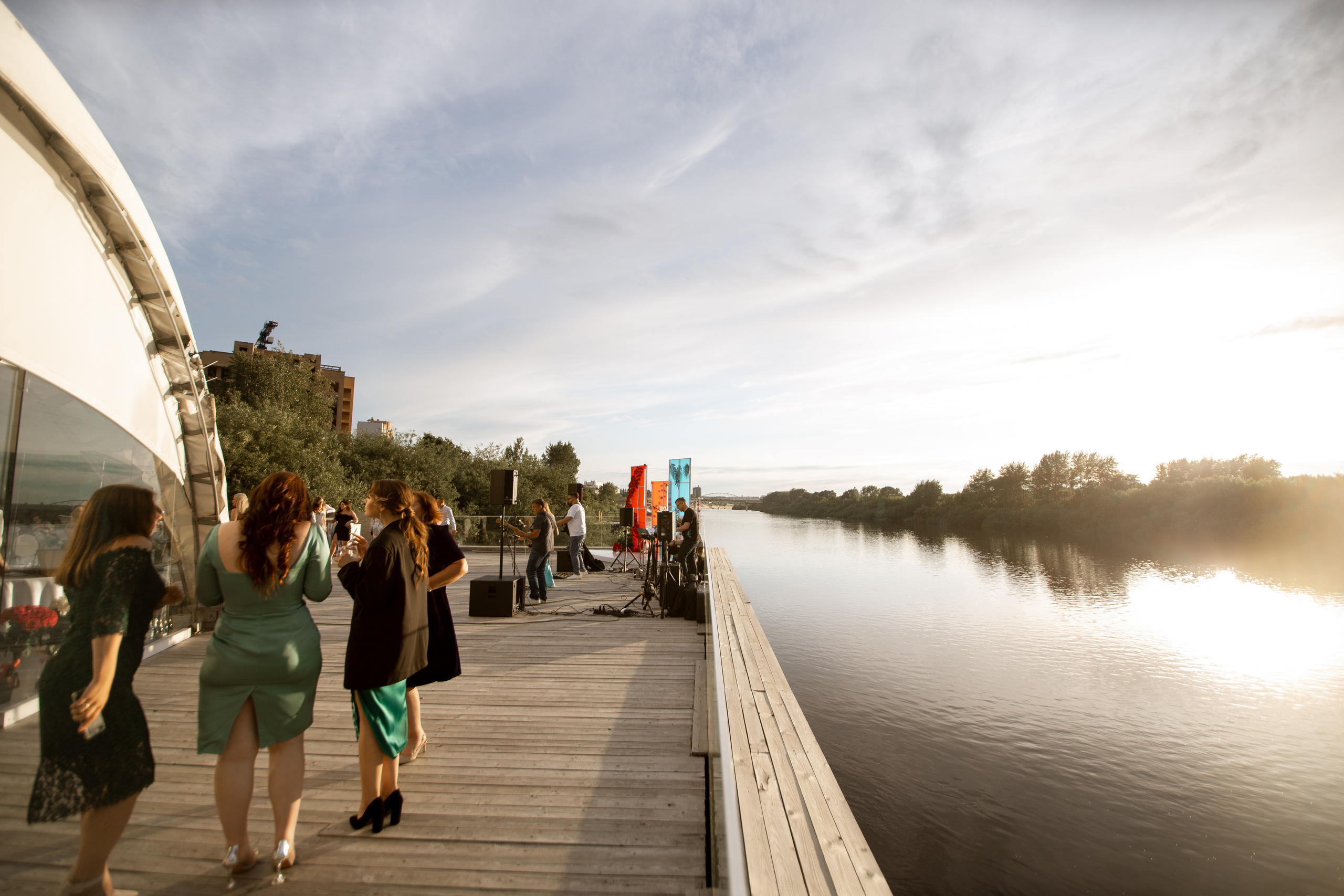 Выпускной ТГУ. Своя Набережная. Фотограф Антон Никандров
