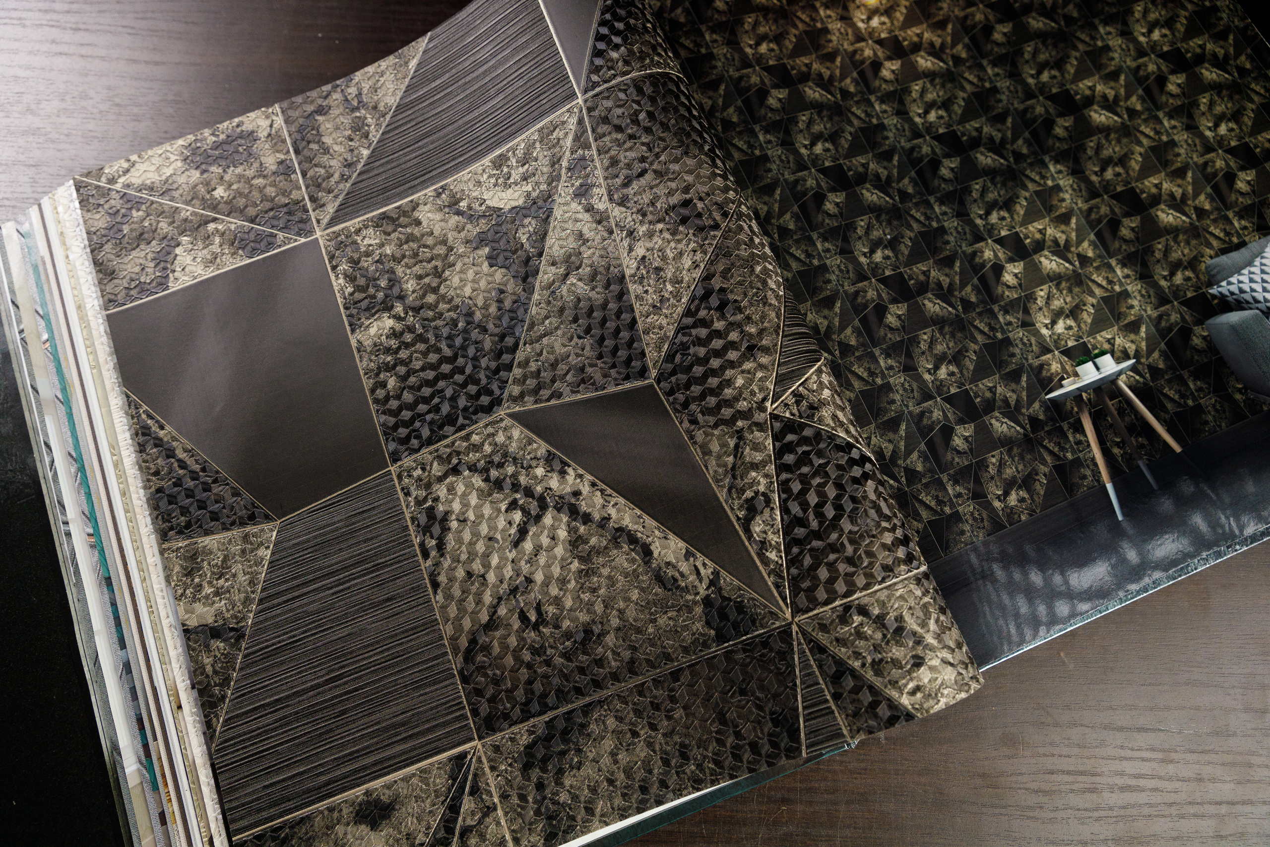 Салон декора «Renome». Коллекция обоев. Фотограф Антон Никандров