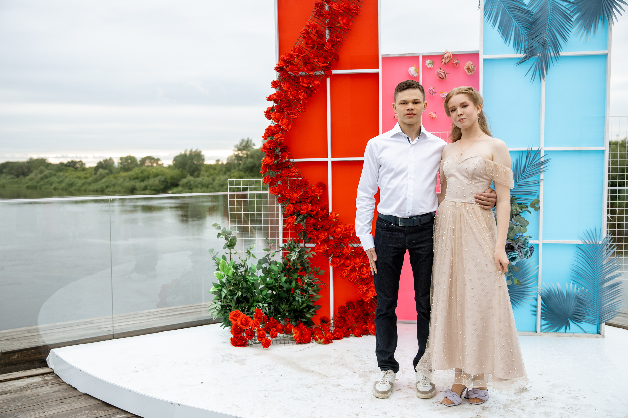 Выпускной. Своя набережная. Фотограф Антон Никандров