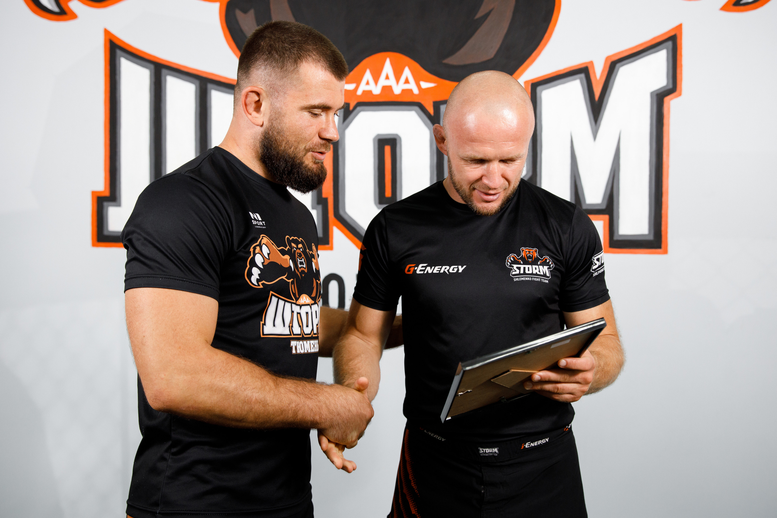 Шторм. Открытие филиала школы единоборств А. Шлеменко в Тюмени. Фотограф Антон Никандров