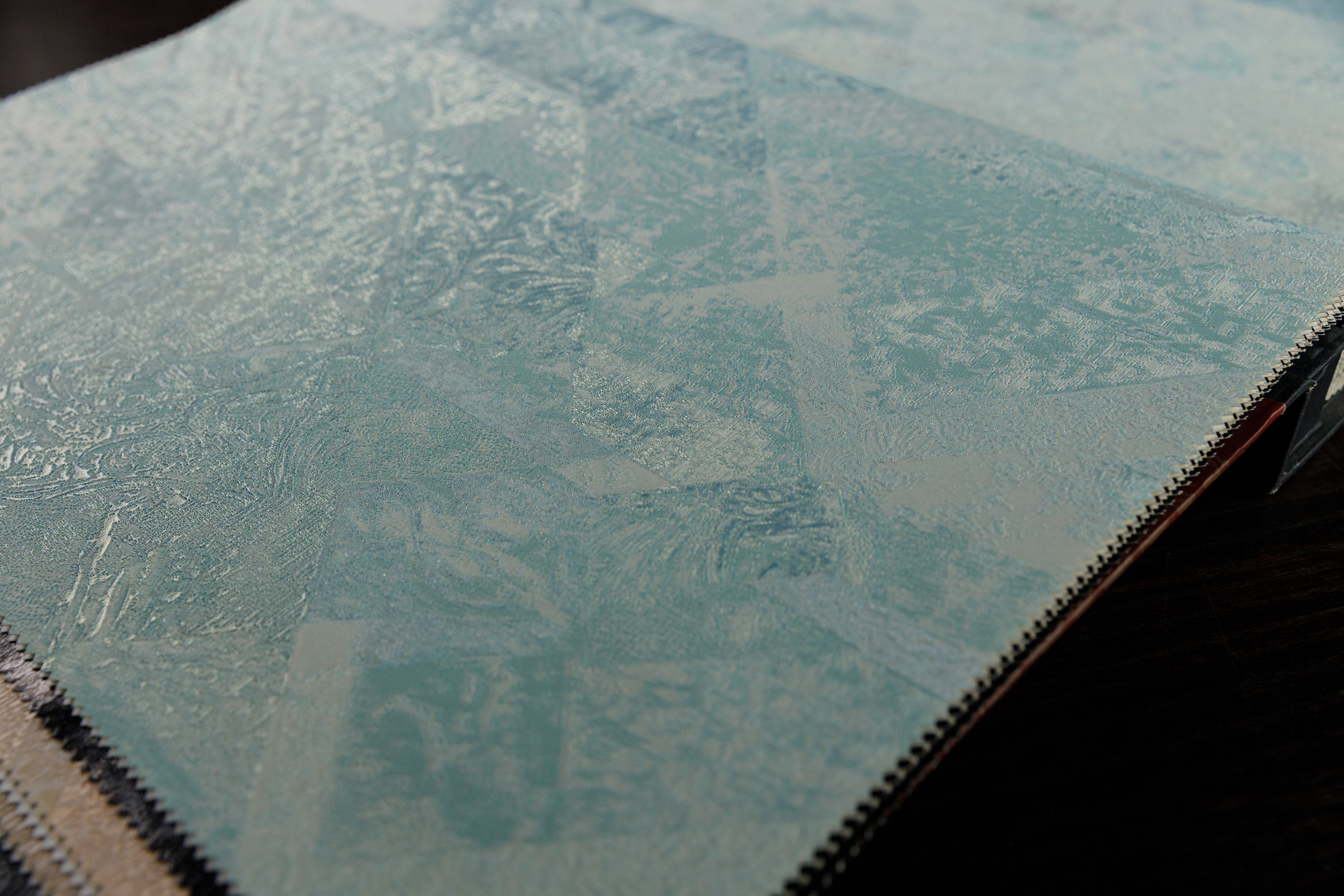 Салон декора «Renome». Коллекция обоев. Фотограф Антон Никандров