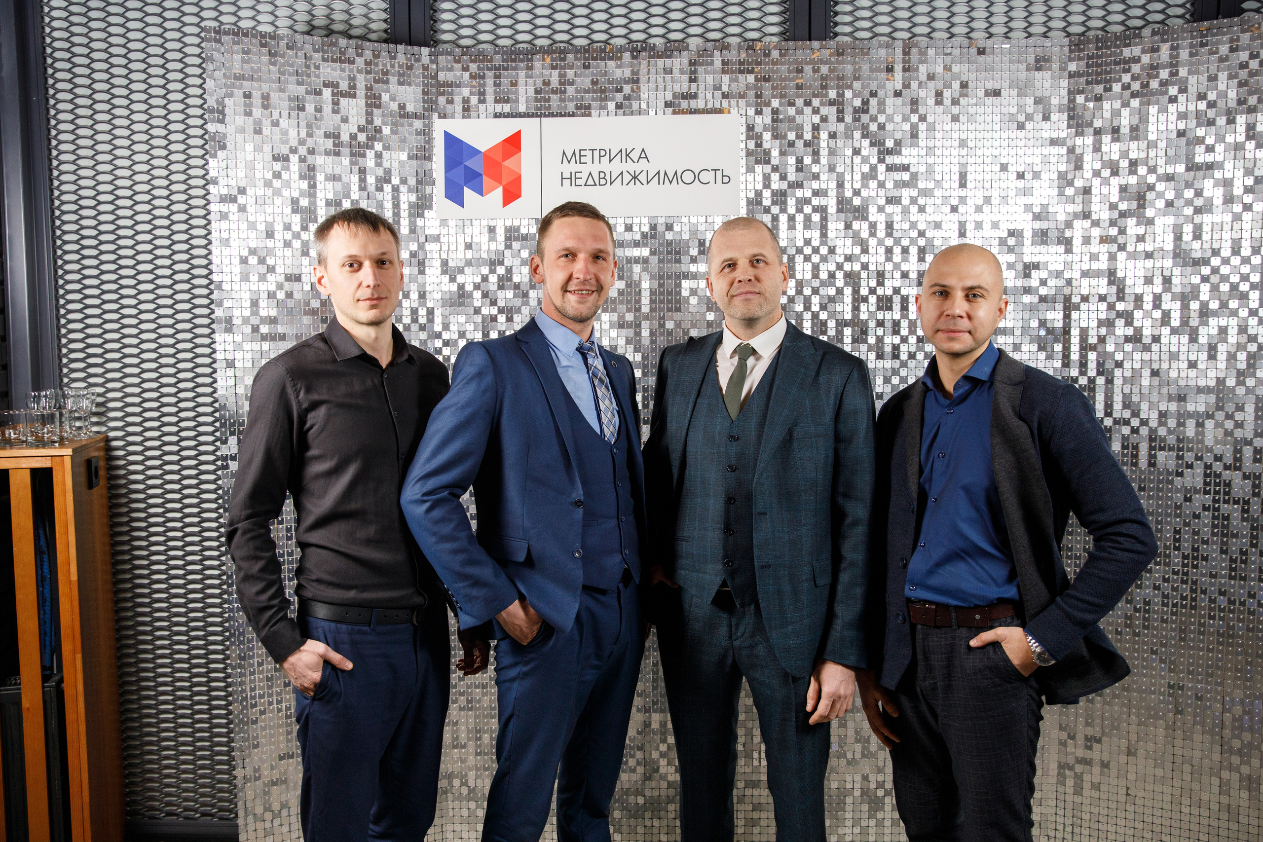 Метрика Недвижимость. Фотограф Антон Никандров