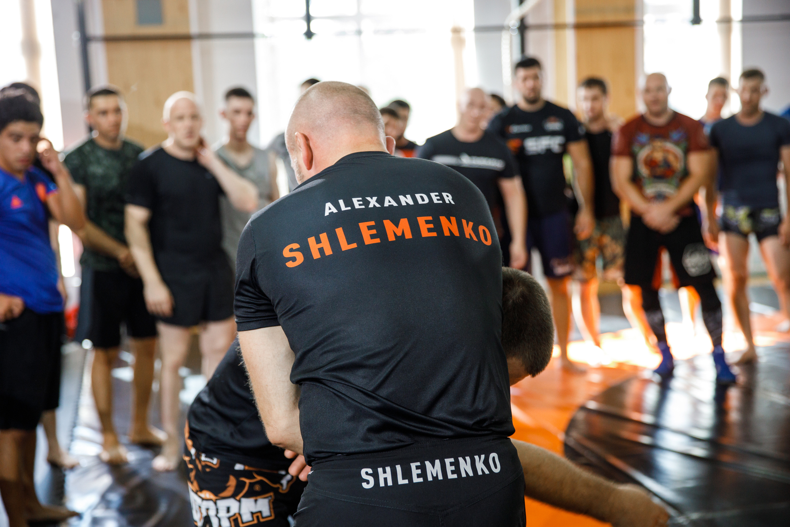 Шторм. Открытие филиала школы единоборств А. Шлеменко в Тюмени. Фотограф Антон Никандров