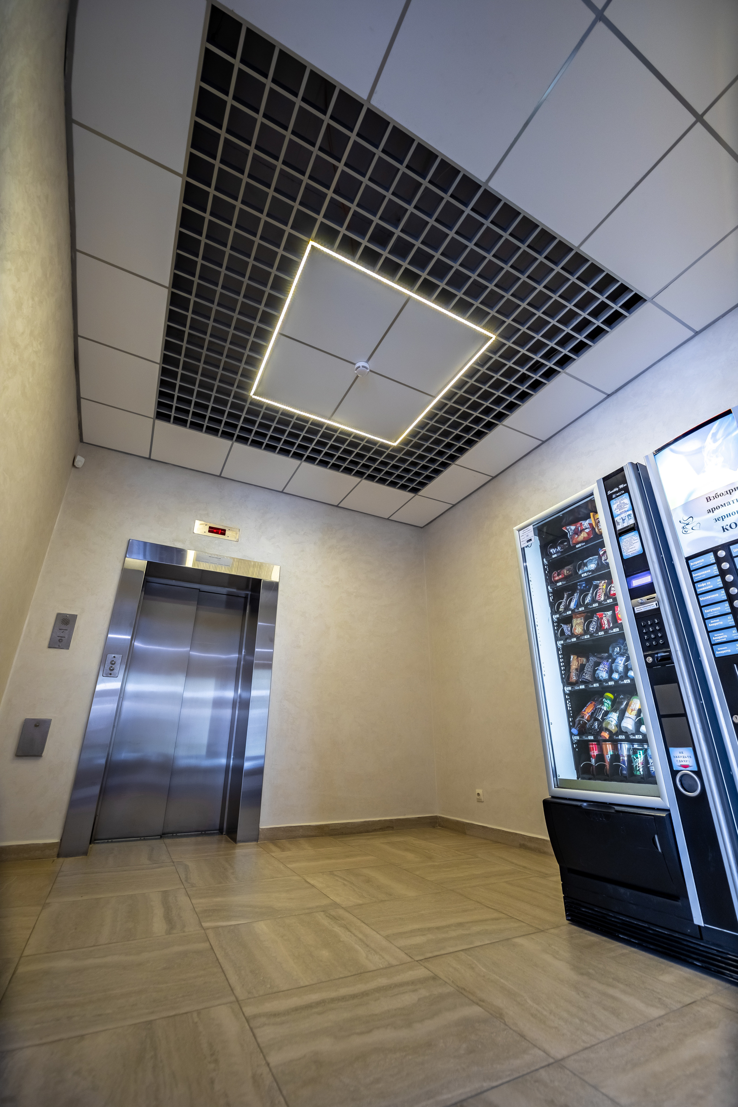 Гостиница «Атриа». Фотограф Антон Никандров