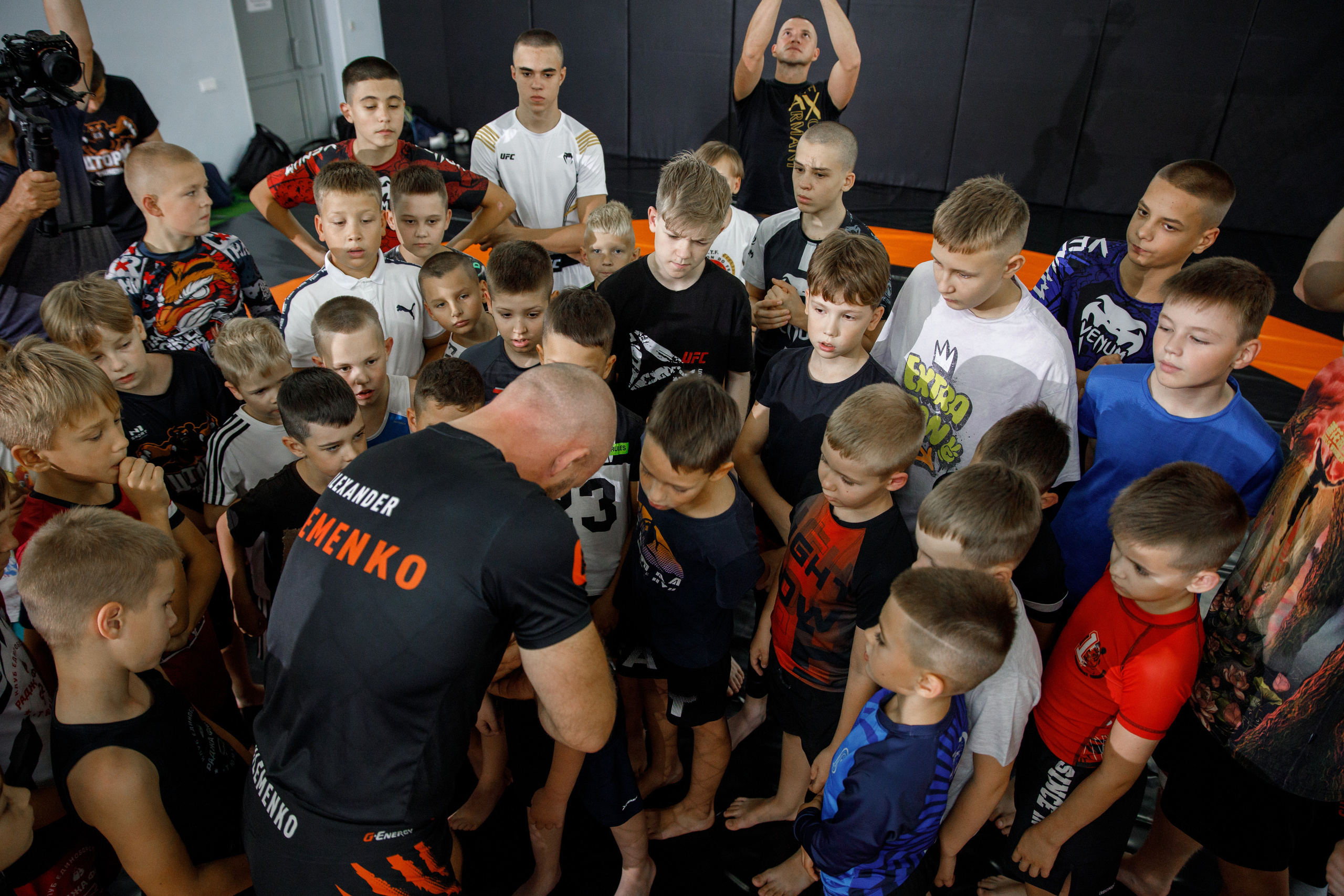 Шторм. Открытие филиала школы единоборств А. Шлеменко в Тюмени. Фотограф Антон Никандров