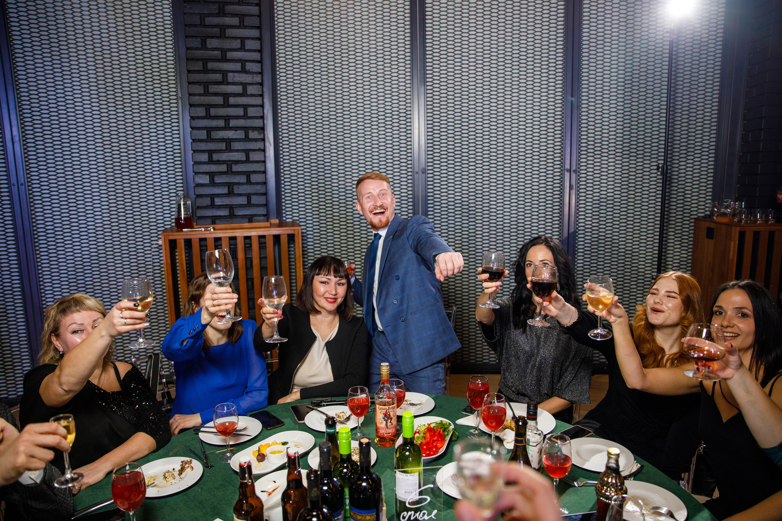 Метрика Недвижимость. Фотограф Антон Никандров