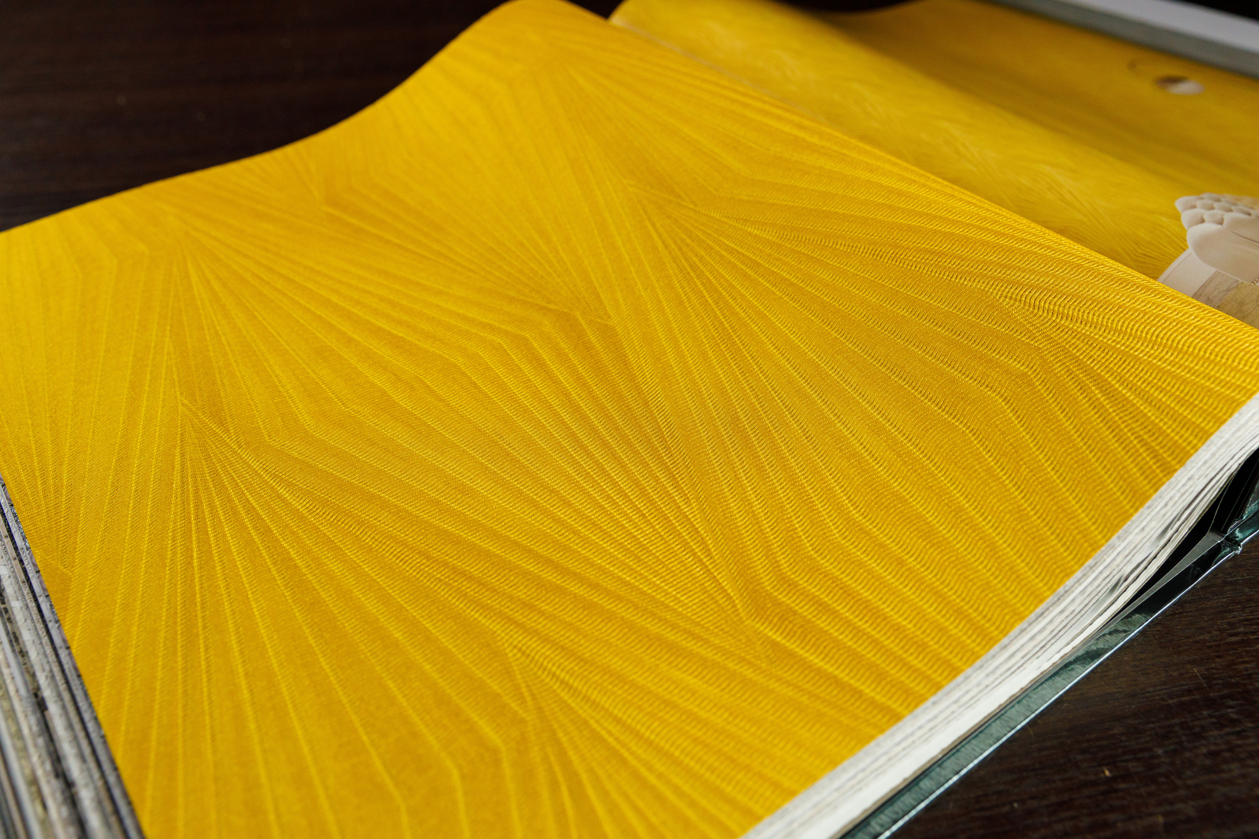 Салон декора «Renome». Коллекция обоев. Фотограф Антон Никандров