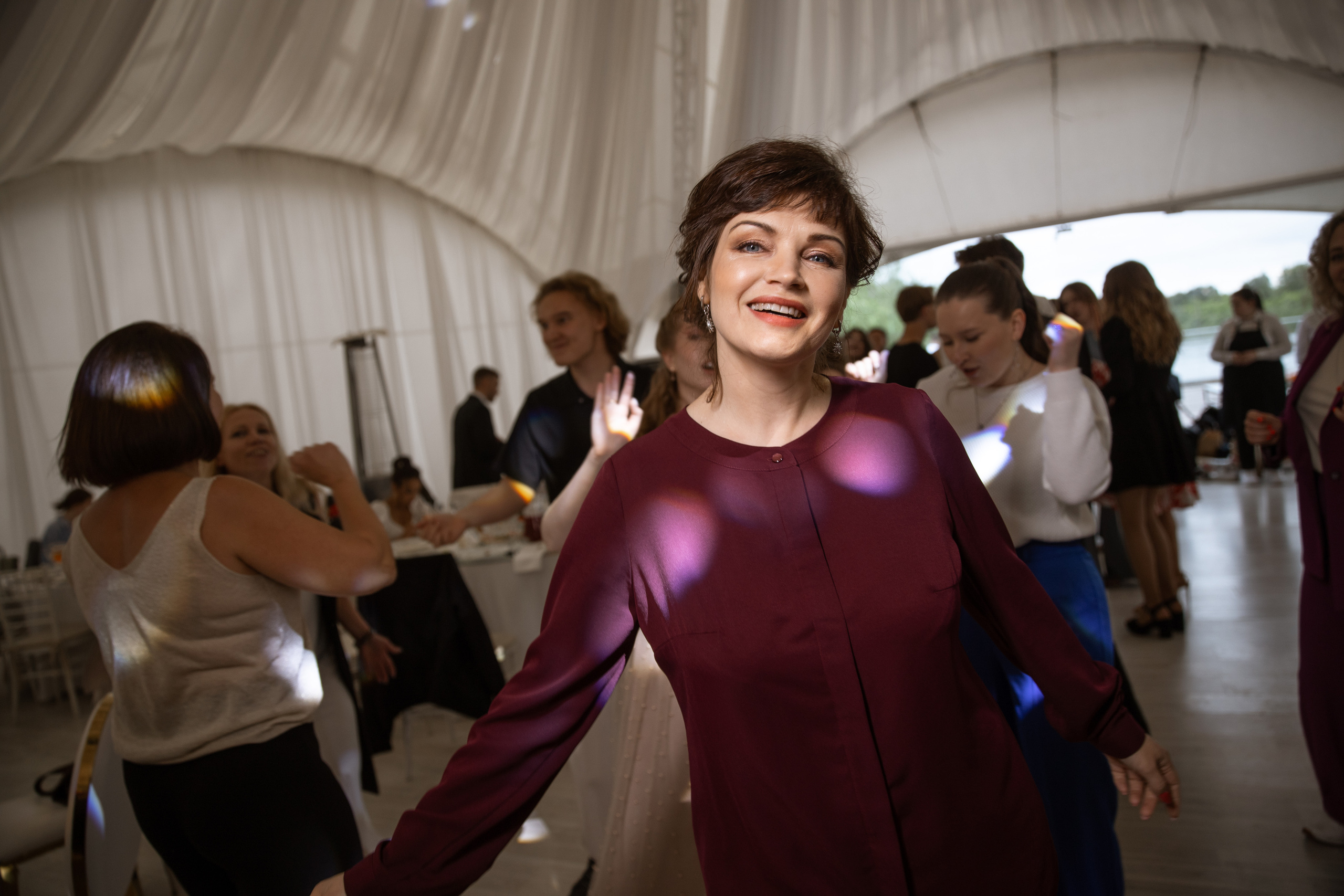 Выпускной. Своя набережная. Фотограф Антон Никандров