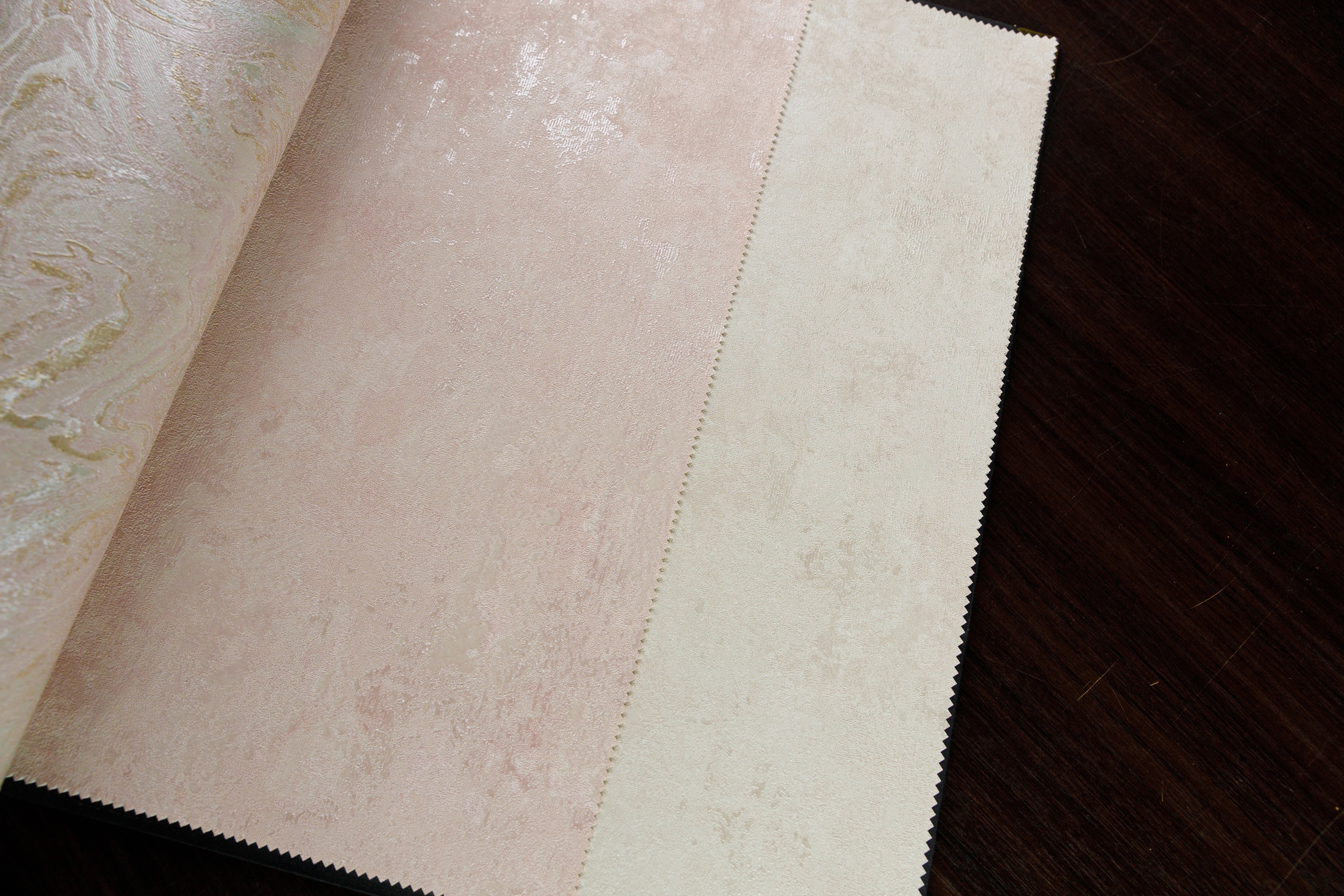 Салон декора «Renome». Коллекция обоев. Фотограф Антон Никандров