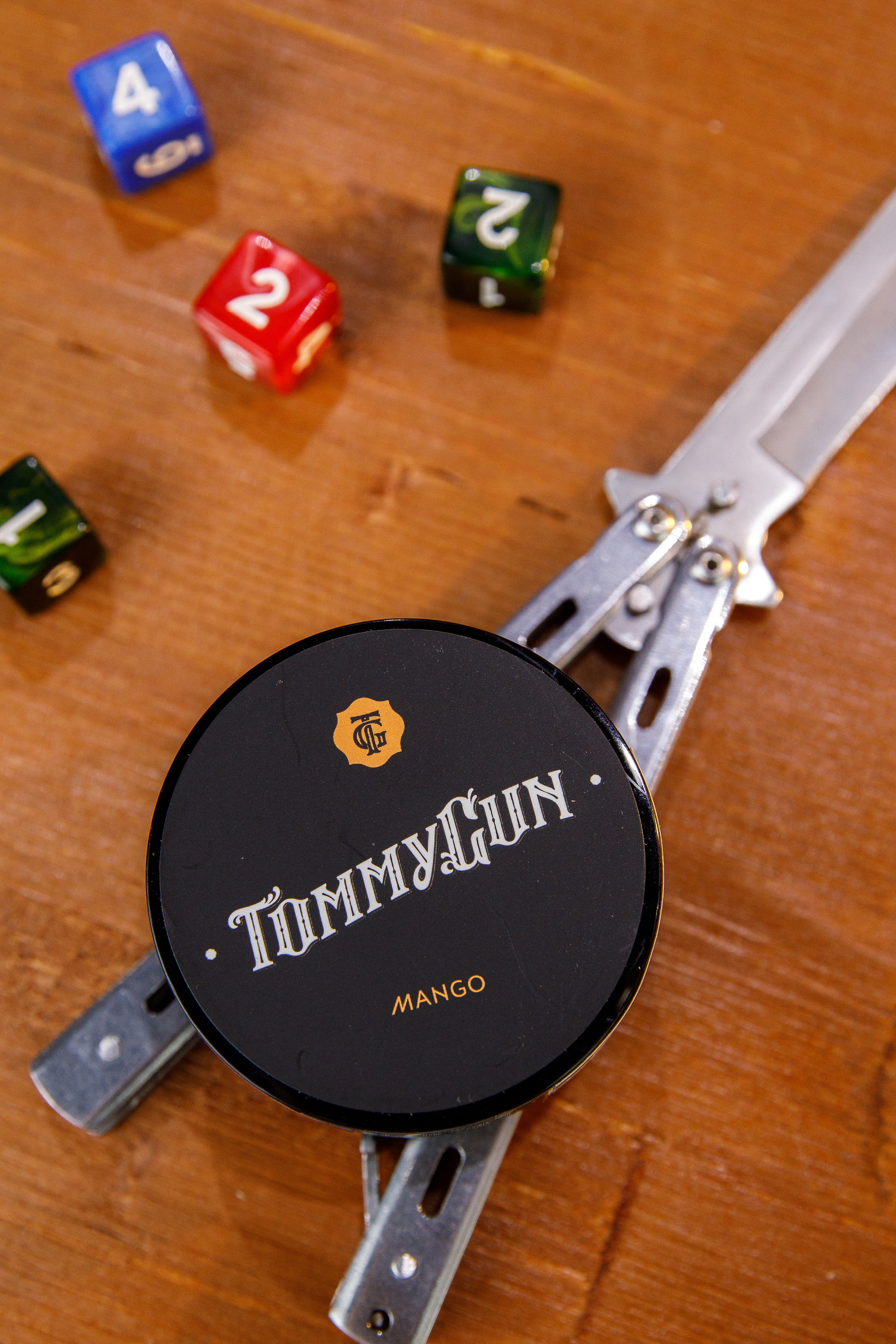 «Tommy Gun». Бренд табака. Фотограф Антон Никандров