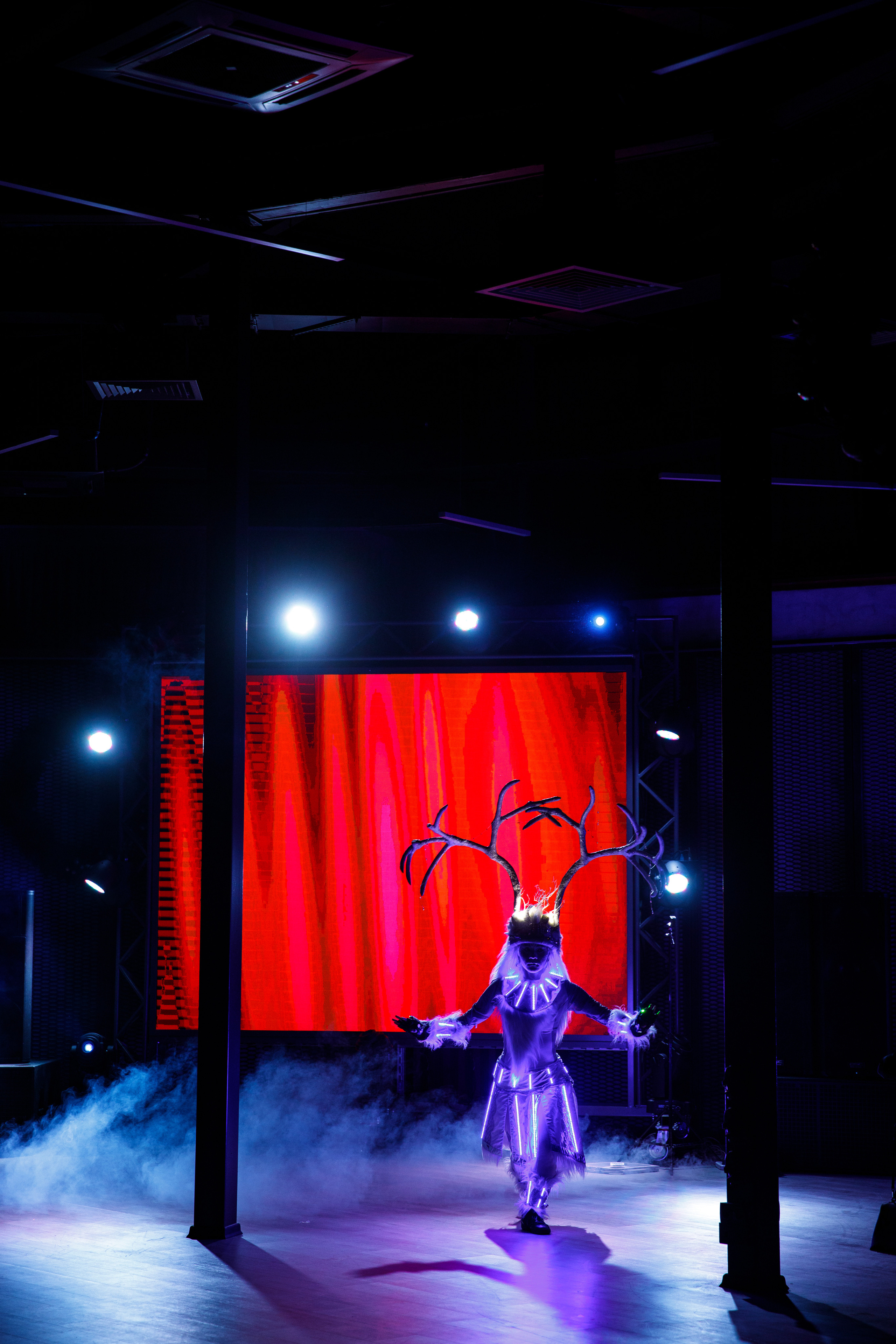 Метрика Недвижимость. Фотограф Антон Никандров