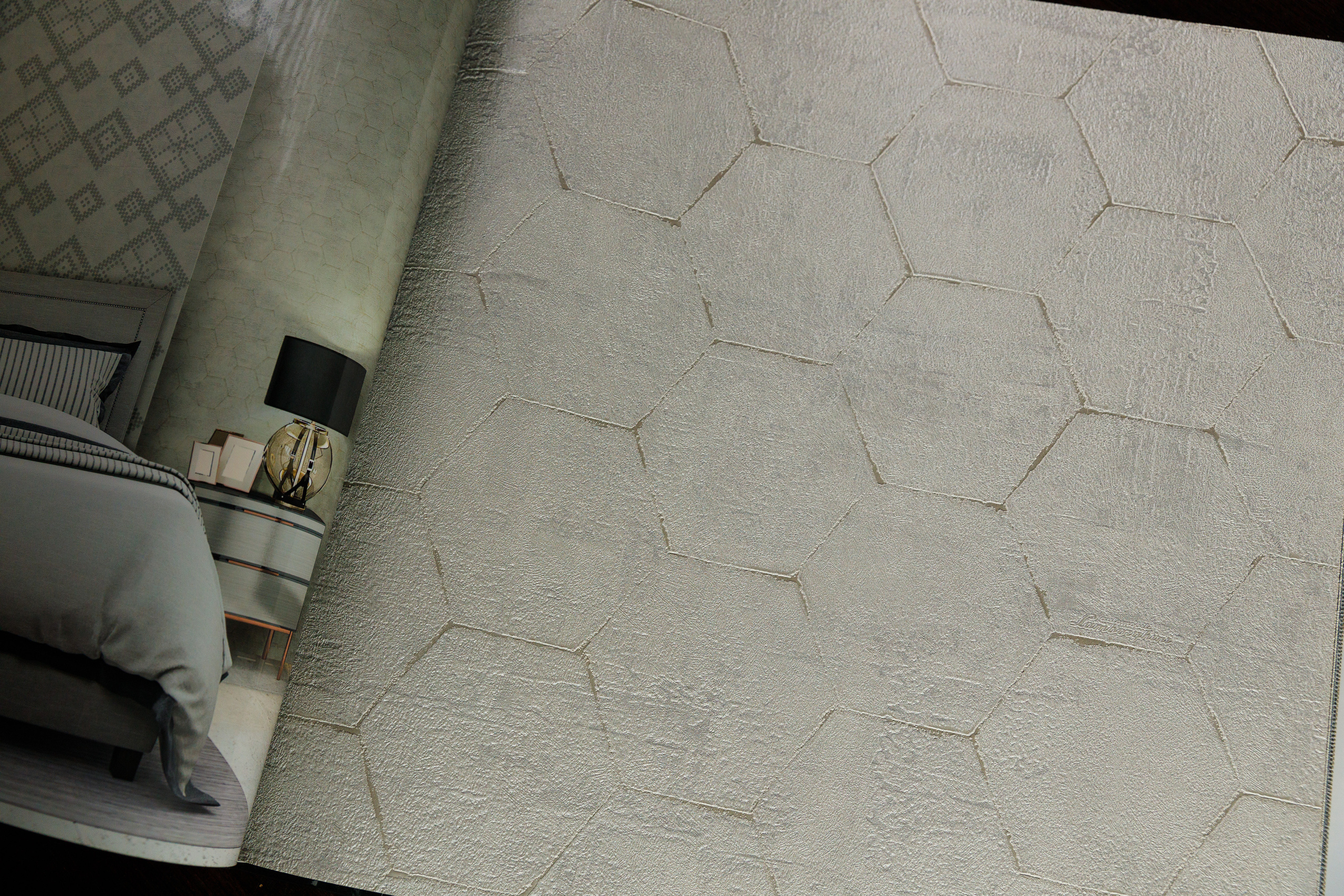 Салон декора «Renome». Коллекция обоев. Фотограф Антон Никандров