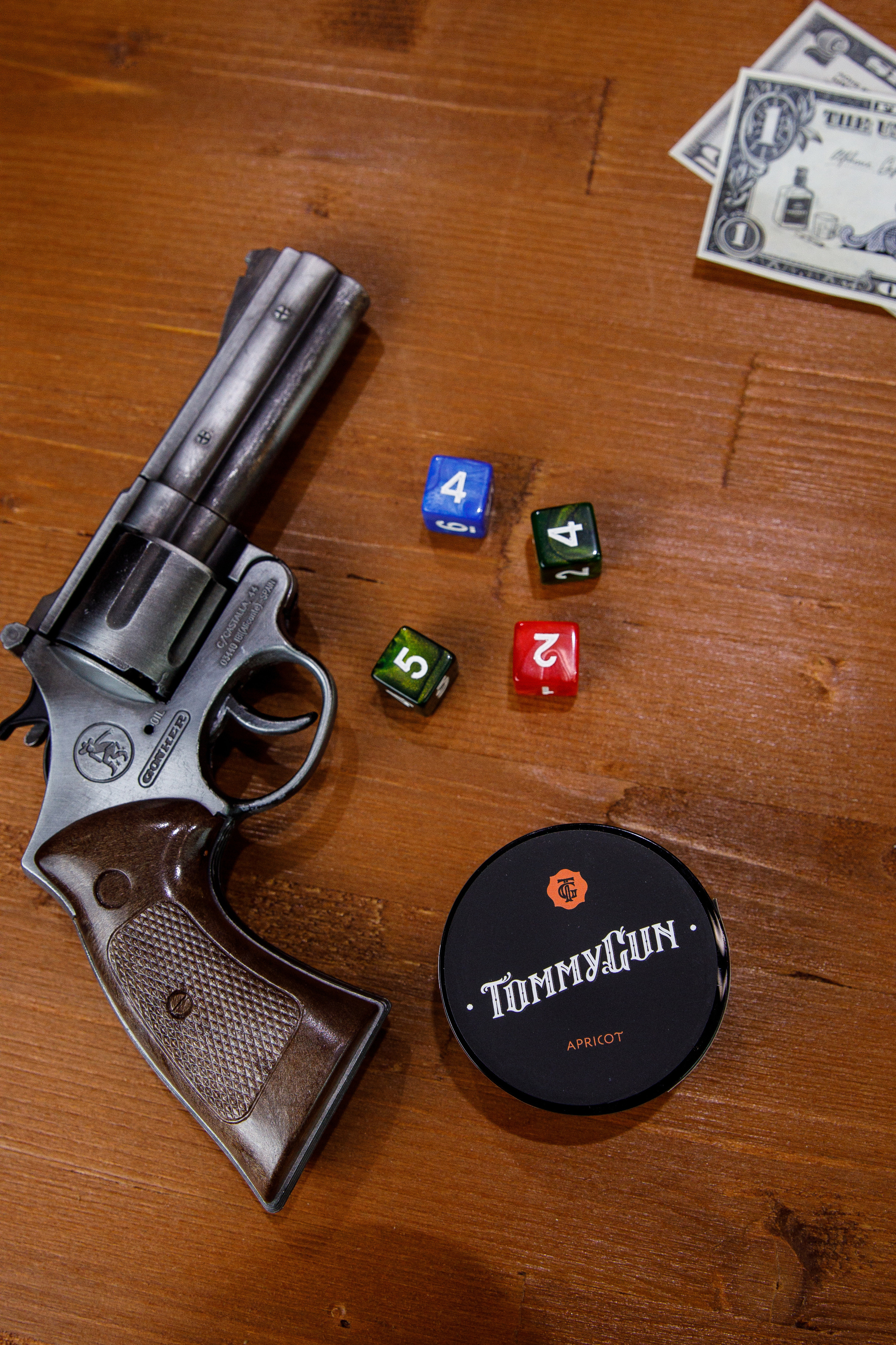 «Tommy Gun». Бренд табака. Фотограф Антон Никандров