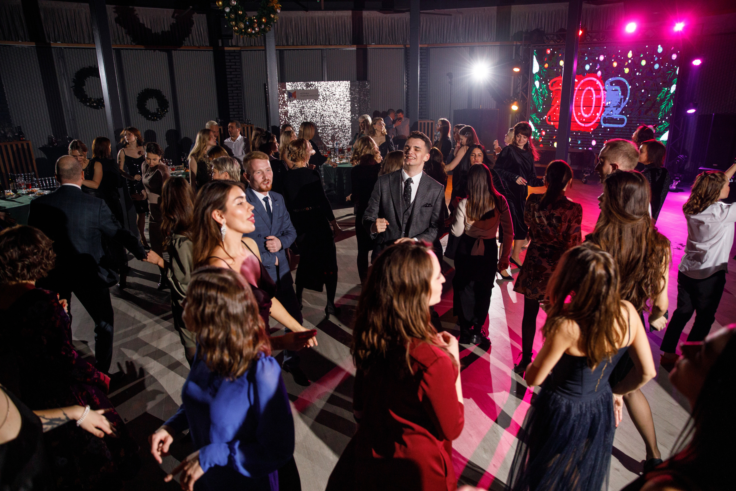 Метрика Недвижимость. Фотограф Антон Никандров