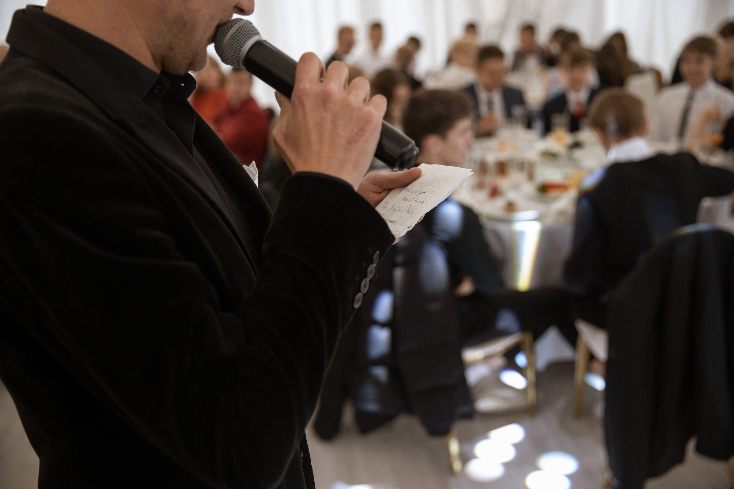 Выпускной. Своя набережная. Фотограф Антон Никандров