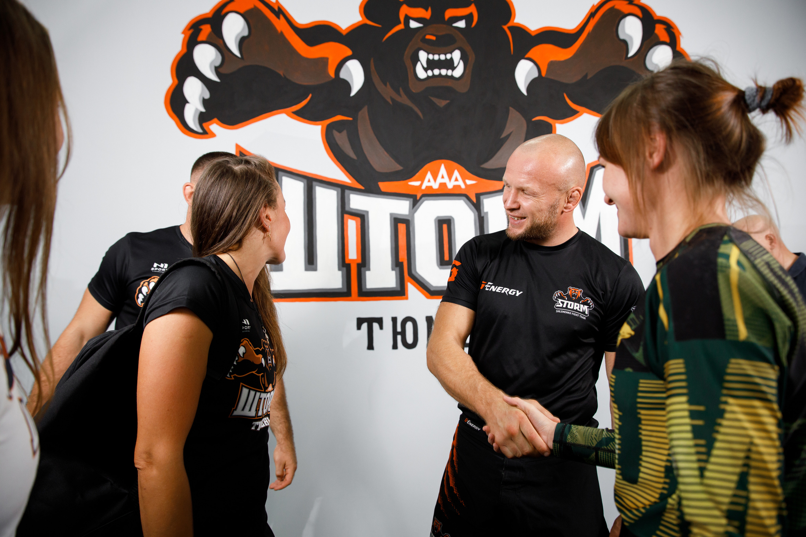 Шторм. Открытие филиала школы единоборств А. Шлеменко в Тюмени. Фотограф Антон Никандров