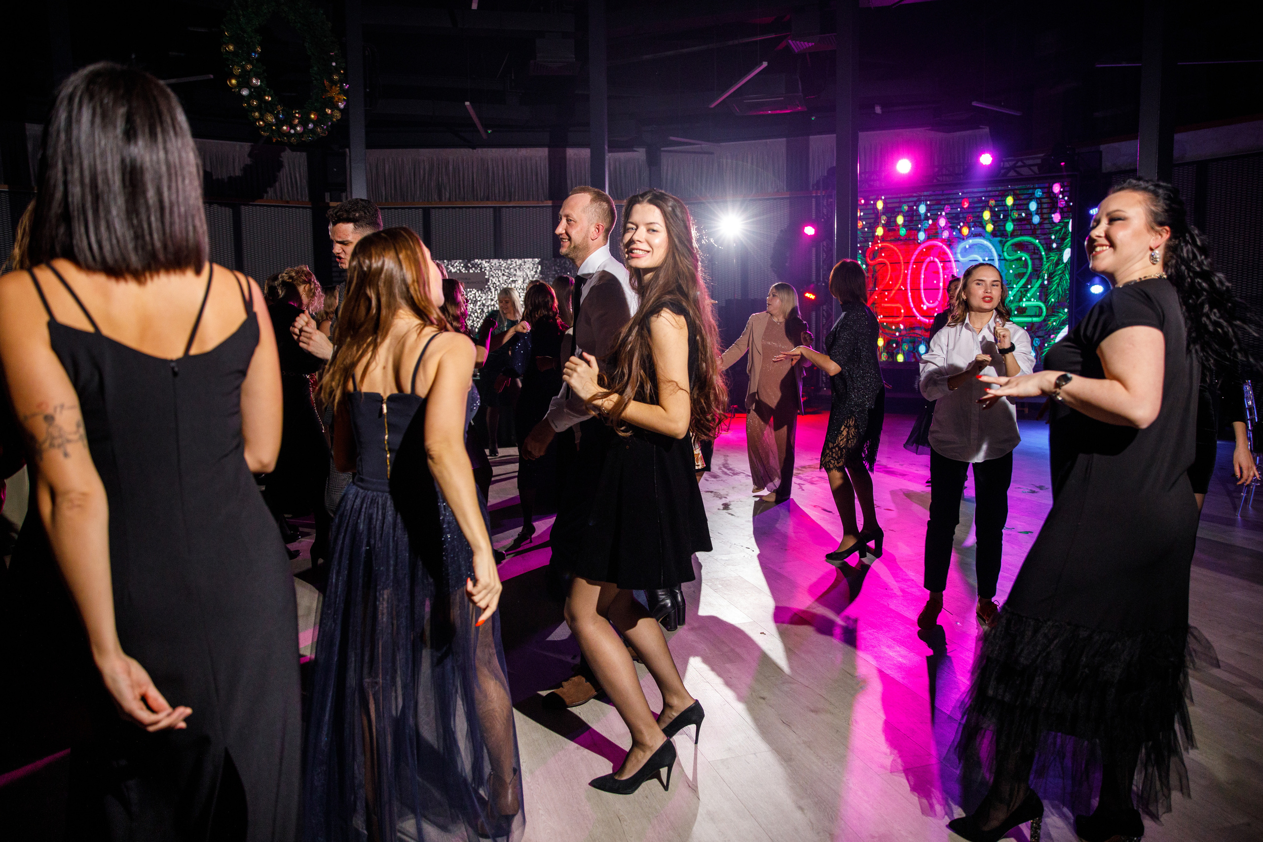 Метрика Недвижимость. Фотограф Антон Никандров