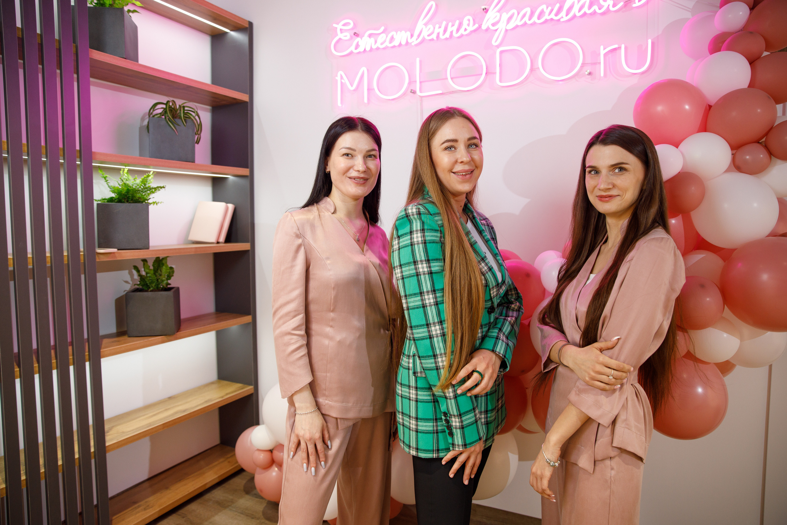 MOLODO. Открытие салона красоты. Фотограф Антон Никандров