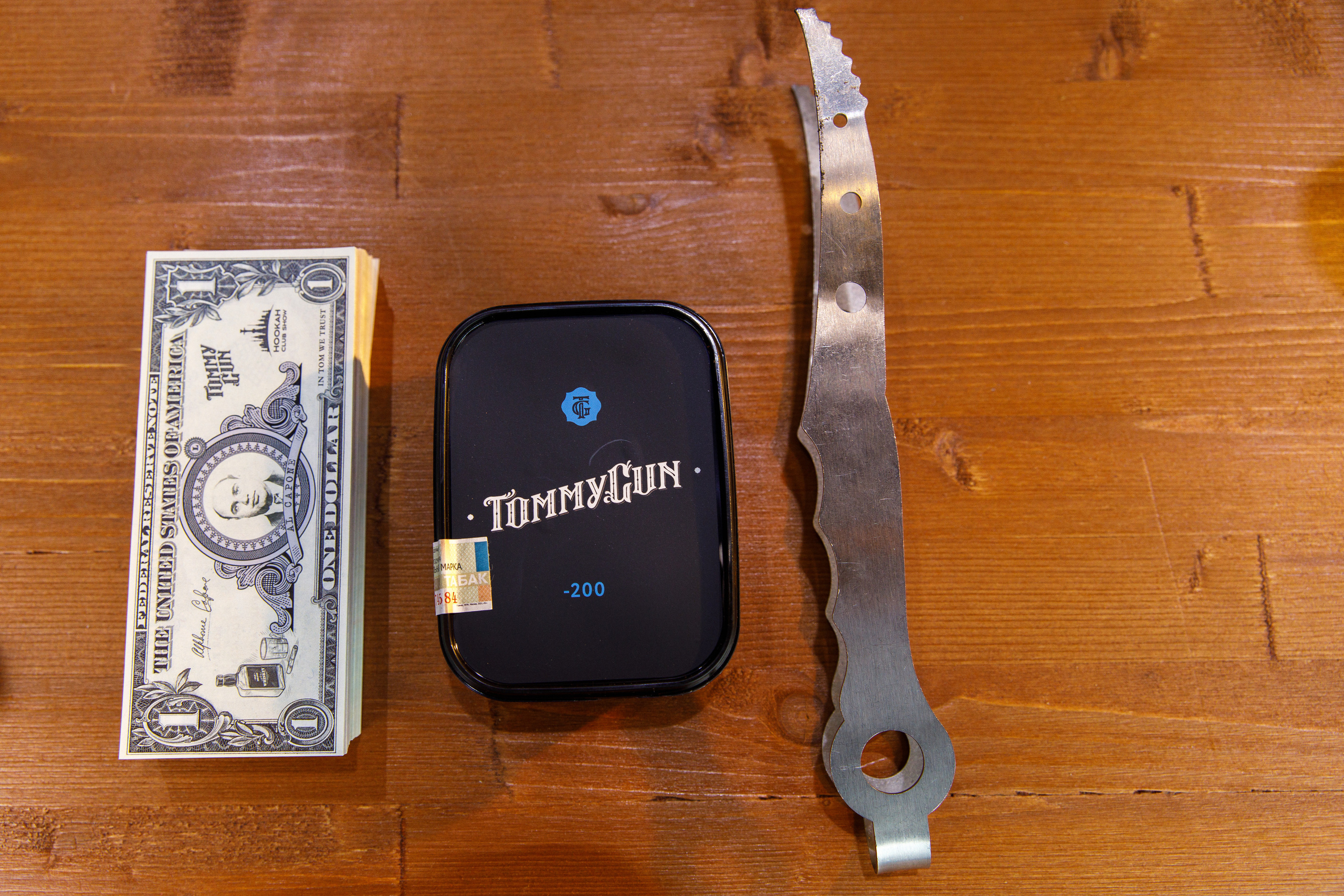 «Tommy Gun». Бренд табака. Фотограф Антон Никандров