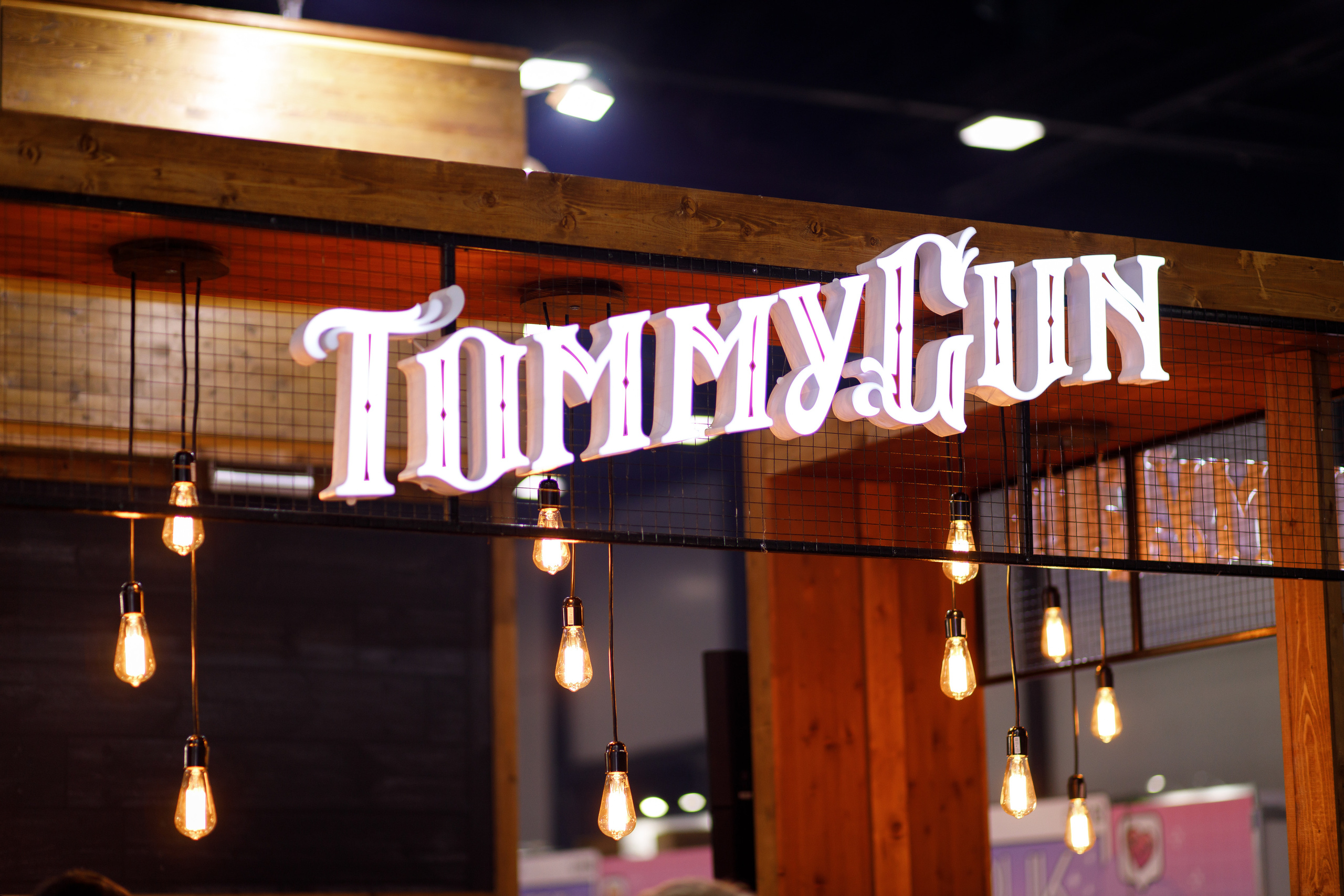 Выставка Экспо, Санкт-Петербург. Бренд Tommy Gun. Фотограф Антон Никандров