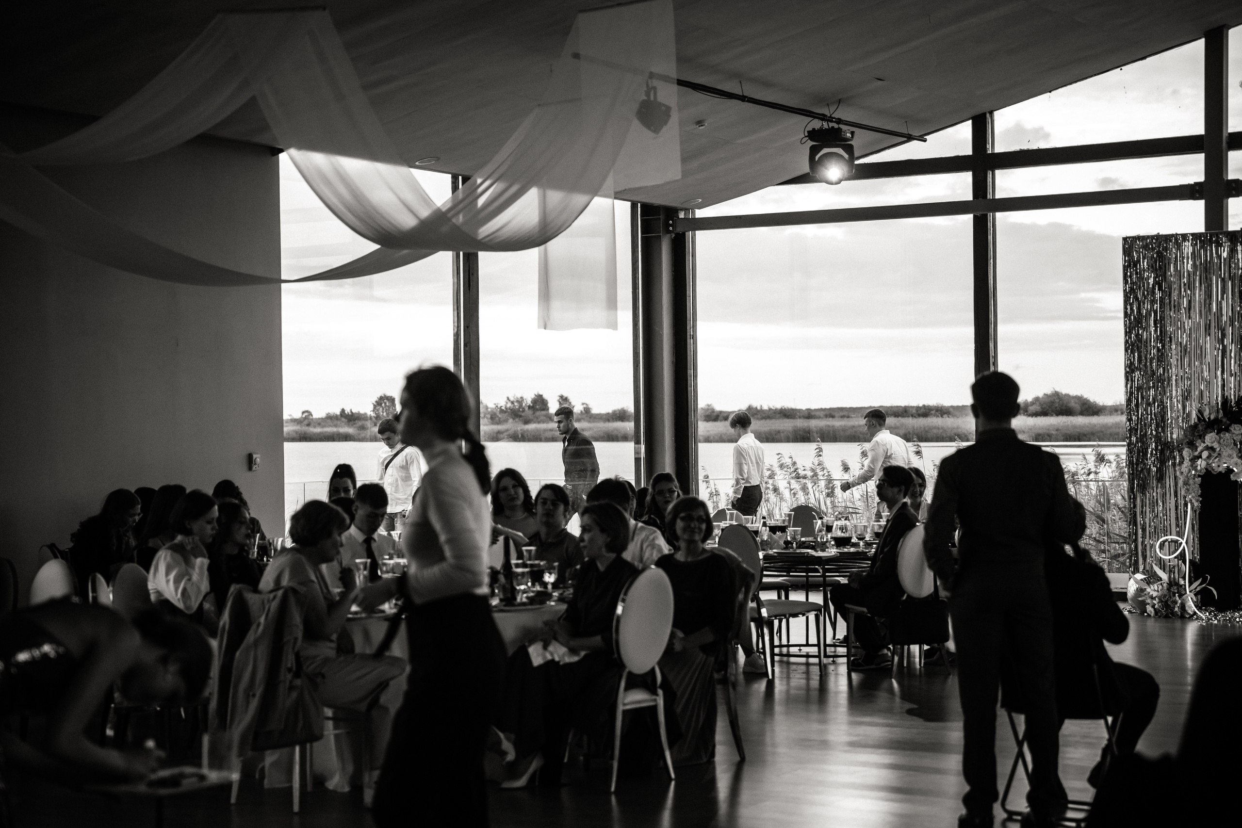 Выпускной в Островском. Фотограф Антон Никандров