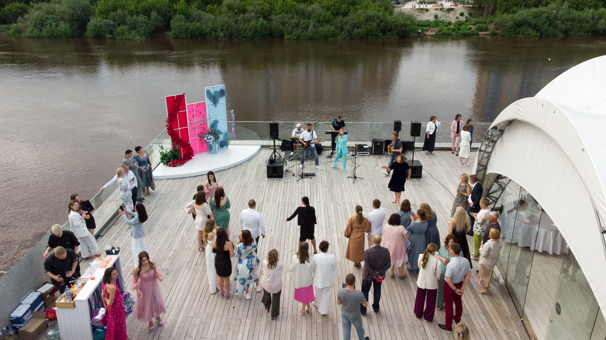 Выпускной ТГУ. Своя Набережная. Фотограф Антон Никандров