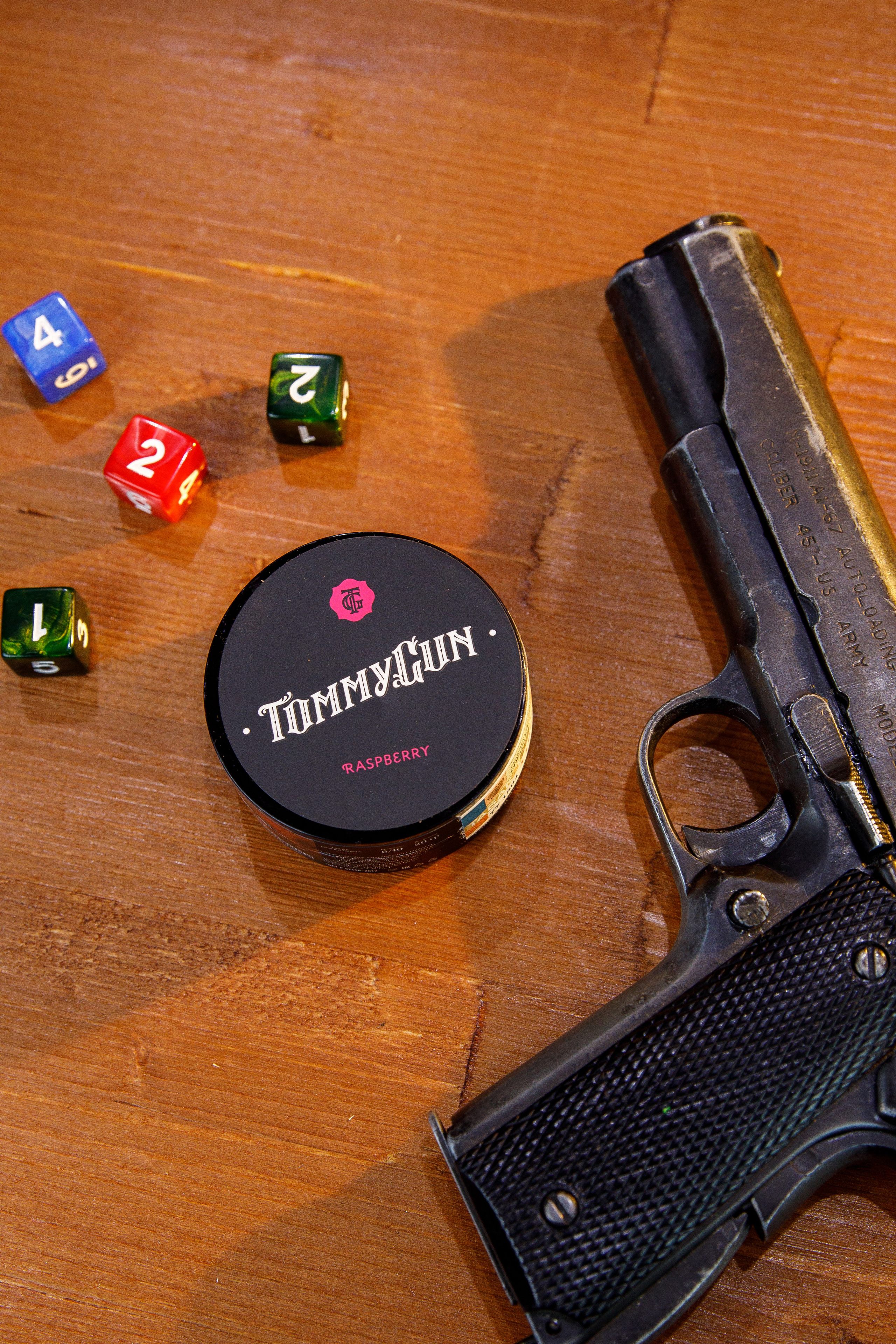 «Tommy Gun». Бренд табака. Фотограф Антон Никандров