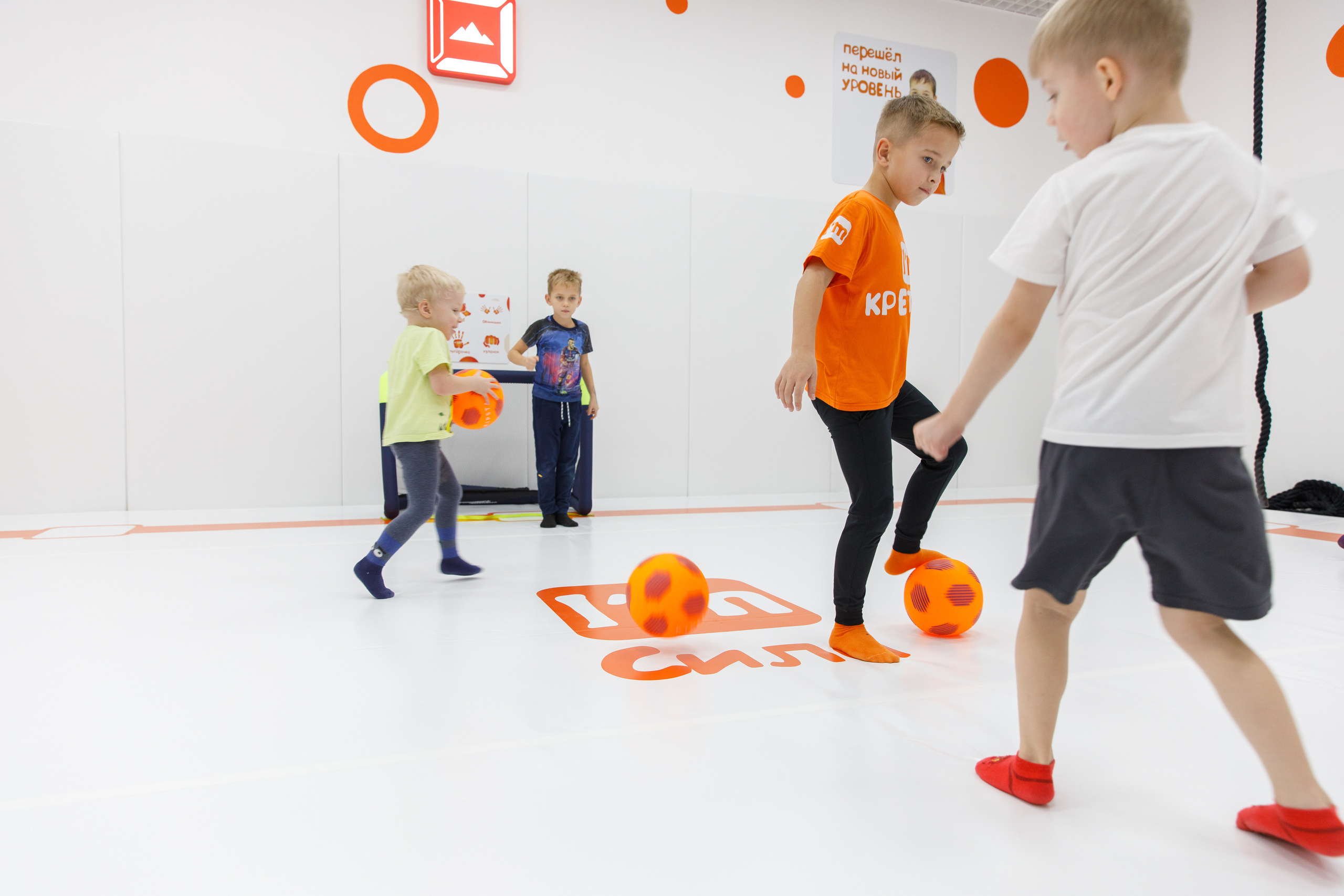 Открытие детского центра развития Крепыш. Фотограф Антон Никандров