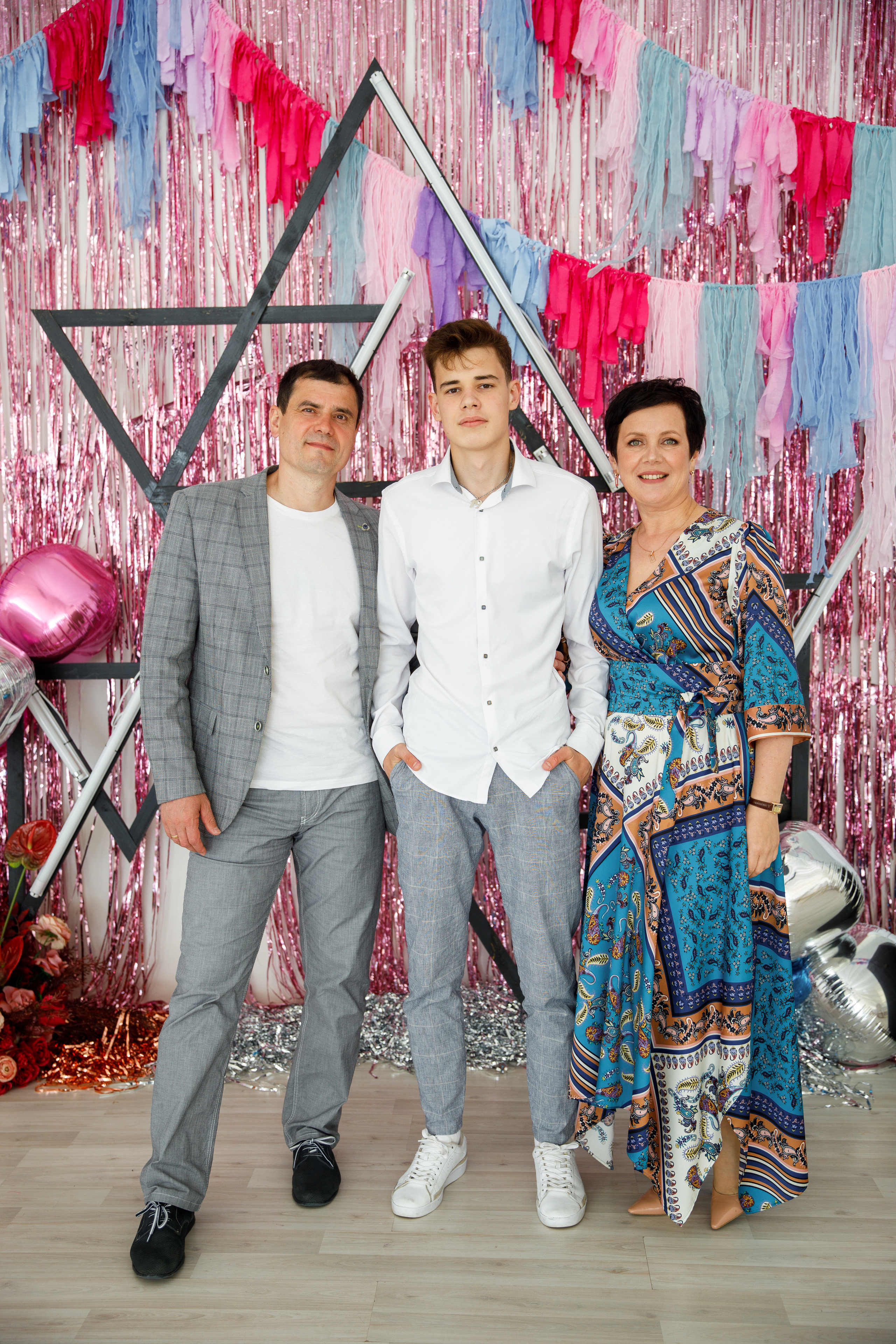 Выпускной ТГУ. Своя Набережная. Фотограф Антон Никандров